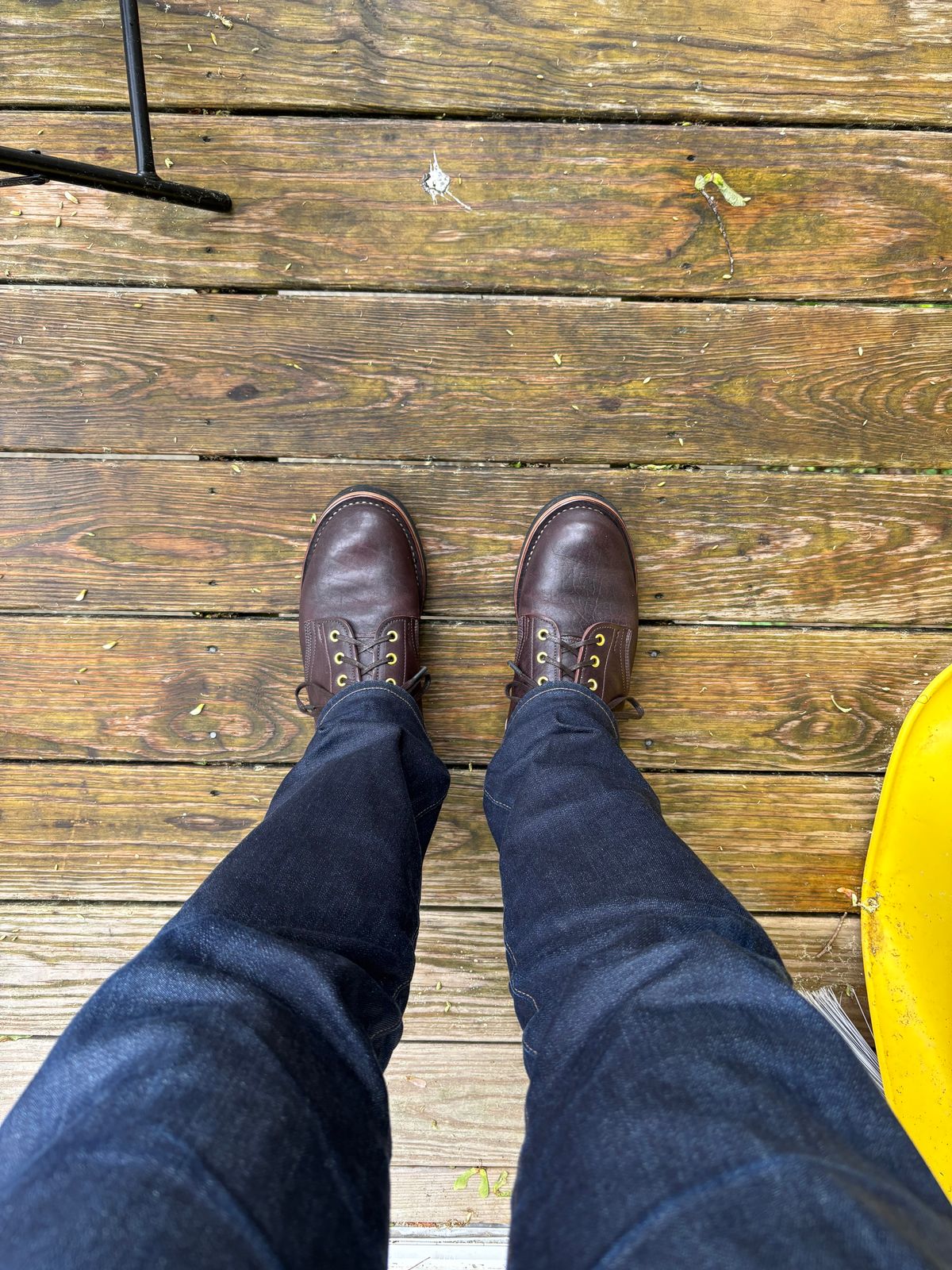 Photo by Asian on May 22, 2025 of the Ken Diamond 1/2 Cut in Horween Dark Brown Aspen Double Horsefront.