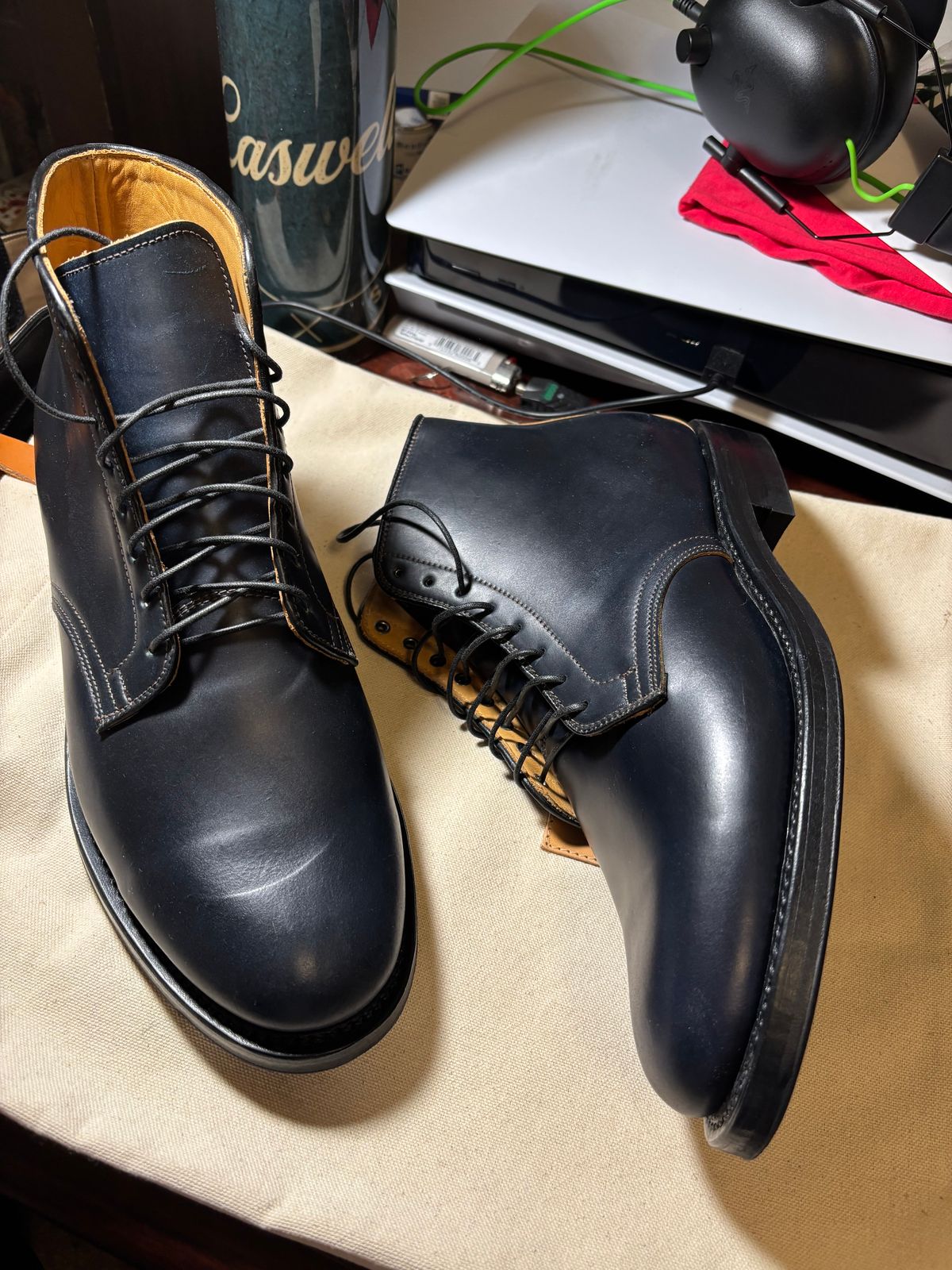 Photo by RawCordedSoul on March 9, 2025 of the Viberg Derby Boot in Horween Navy Unglazed Shell Cordovan.
