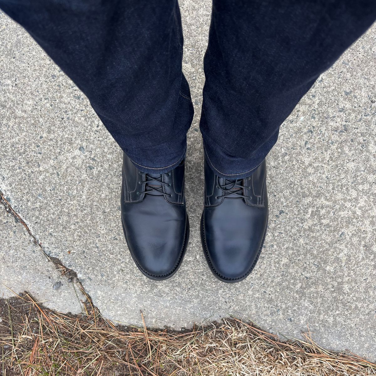 Photo by RawCordedSoul on March 22, 2025 of the Viberg Derby Boot in Horween Navy Unglazed Shell Cordovan.