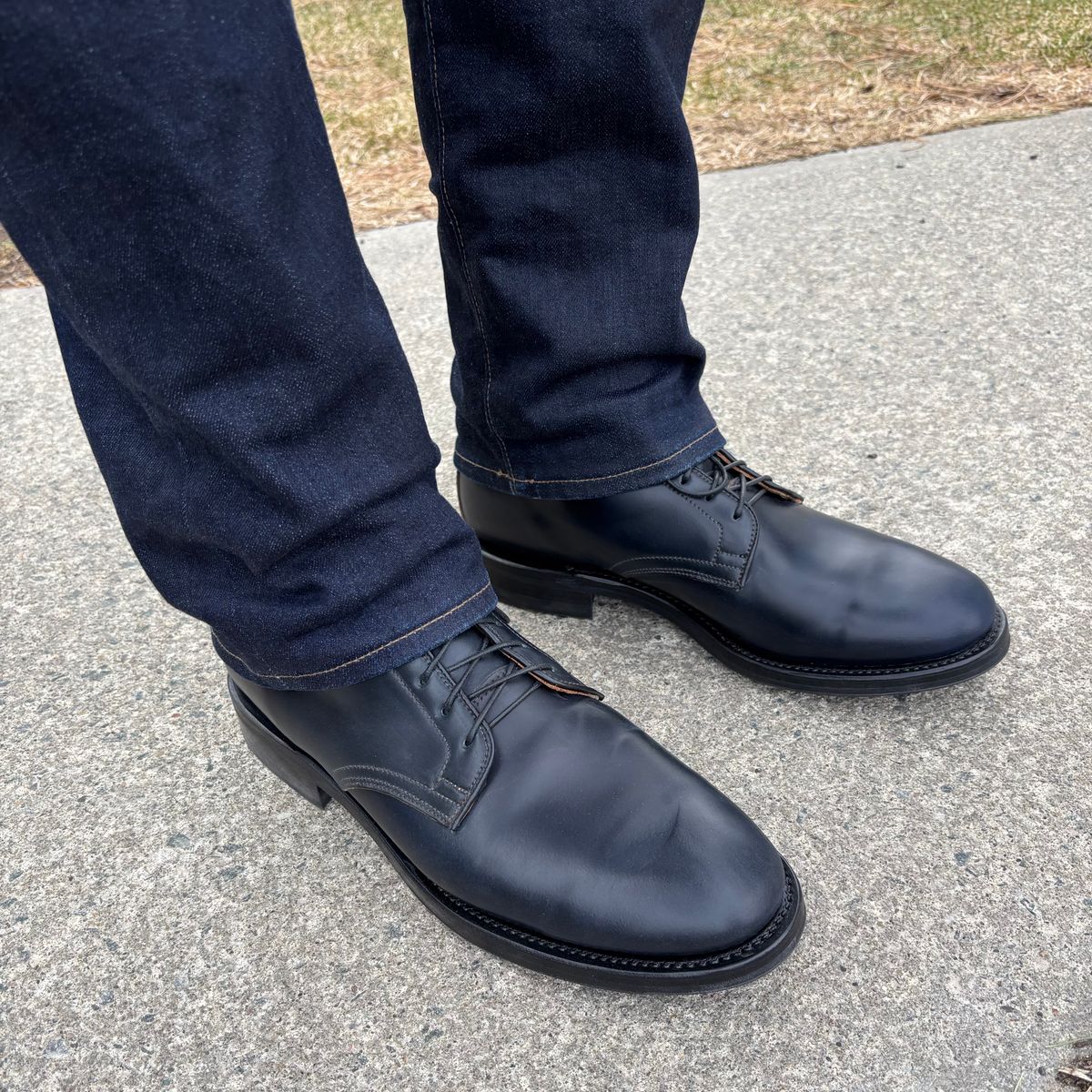 Photo by RawCordedSoul on March 22, 2025 of the Viberg Derby Boot in Horween Navy Unglazed Shell Cordovan.