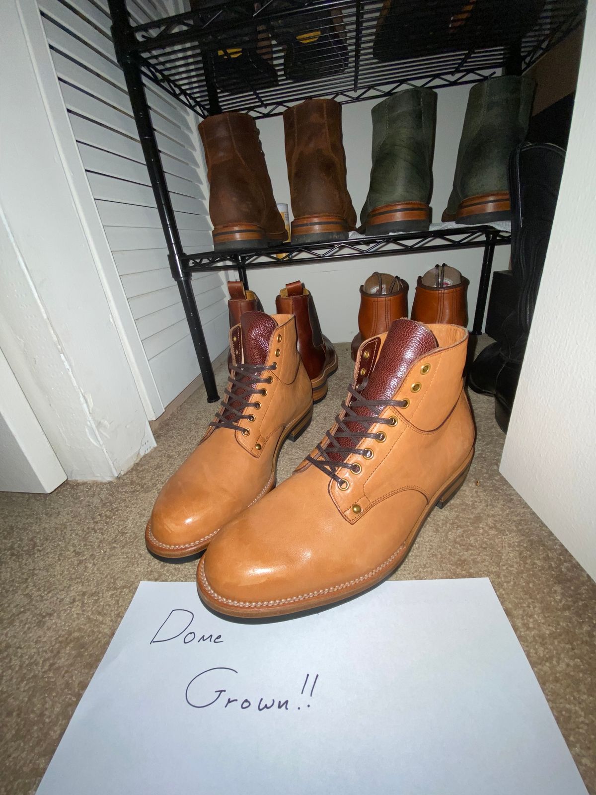 Photo by RawCordedSoul on November 1, 2023 of the Iron Boots x Østmo Type 1 in Maryam Washed Natural Horsefront.