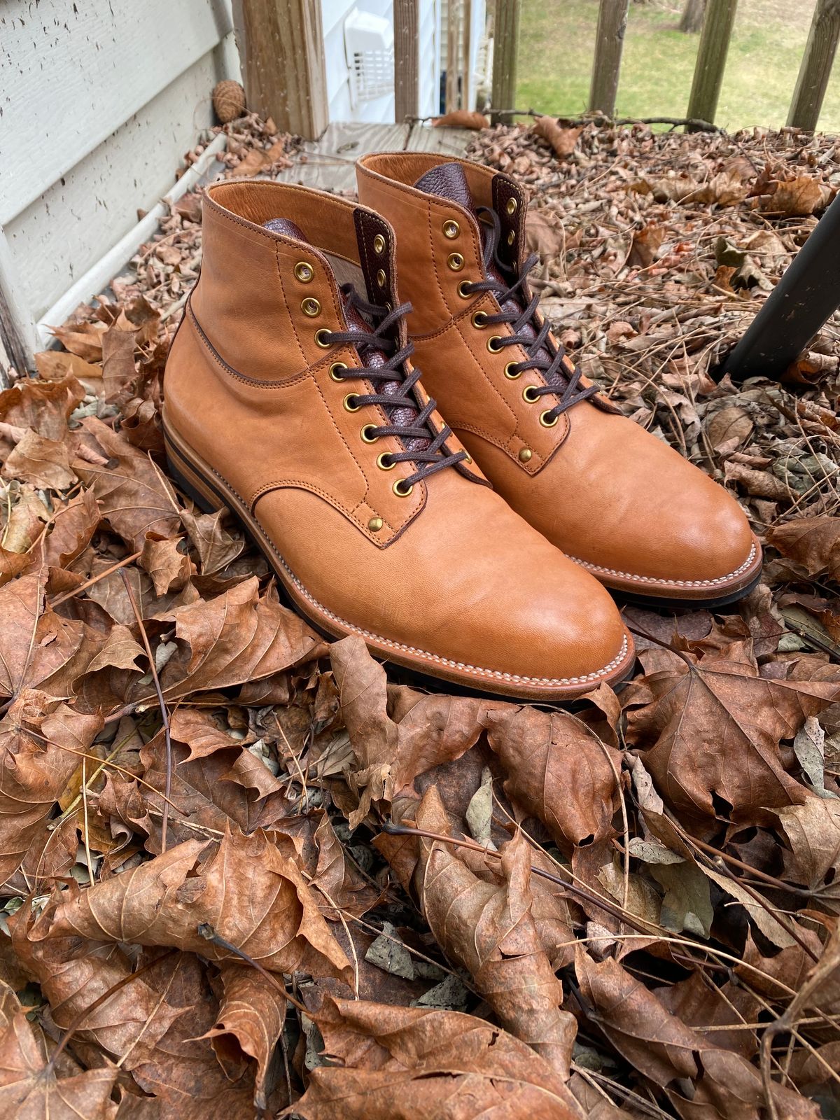 Photo by RawCordedSoul on January 4, 2024 of the Iron Boots x Østmo Type 1 in Maryam Washed Natural Horsefront.
