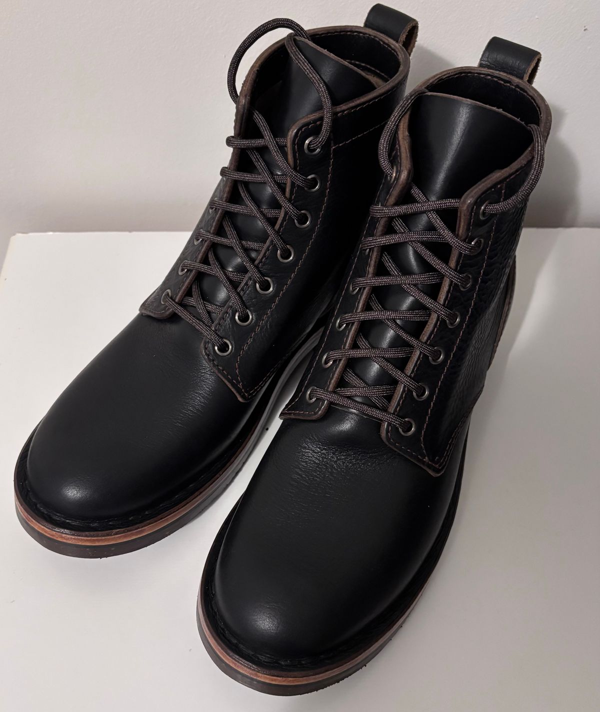 Photo by RawCordedSoul on November 9, 2024 of the BHHB Custom Model in Horween Tumbled Black Chromexcel.