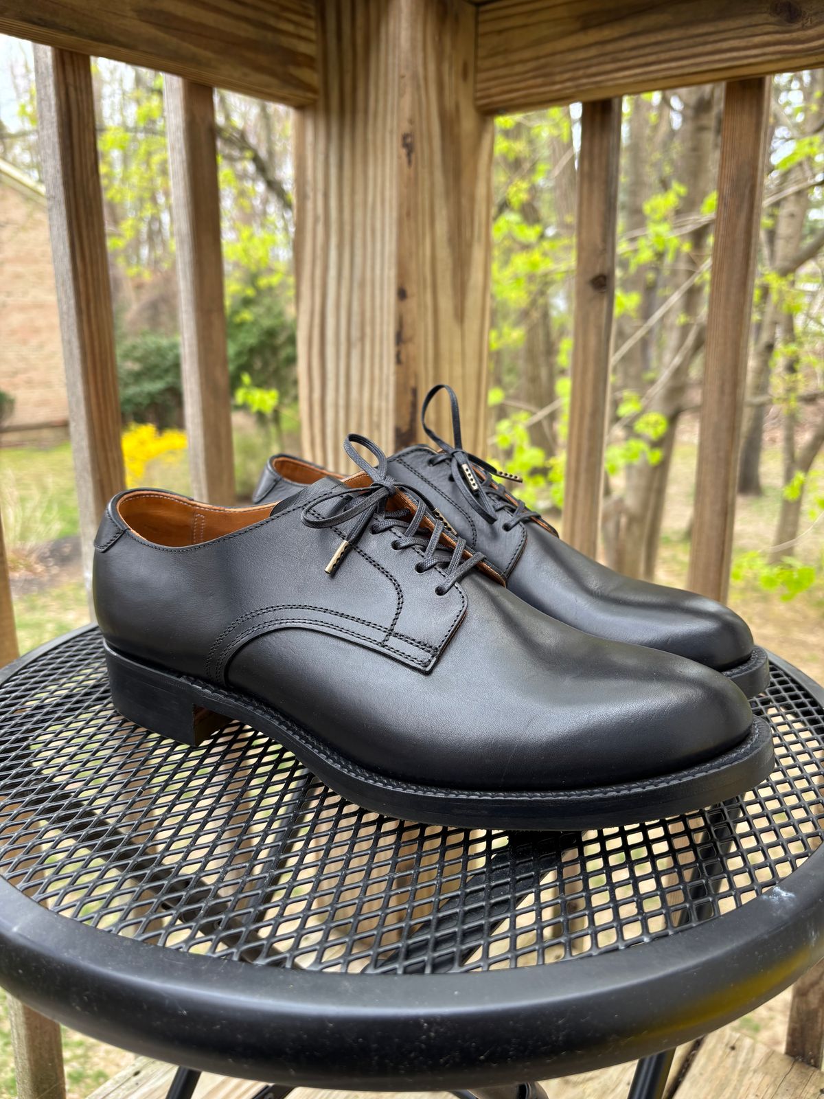 Photo by RawCordedSoul on April 25, 2025 of the WELD Shoemaker Service Shoe in Guidi Black Calf.