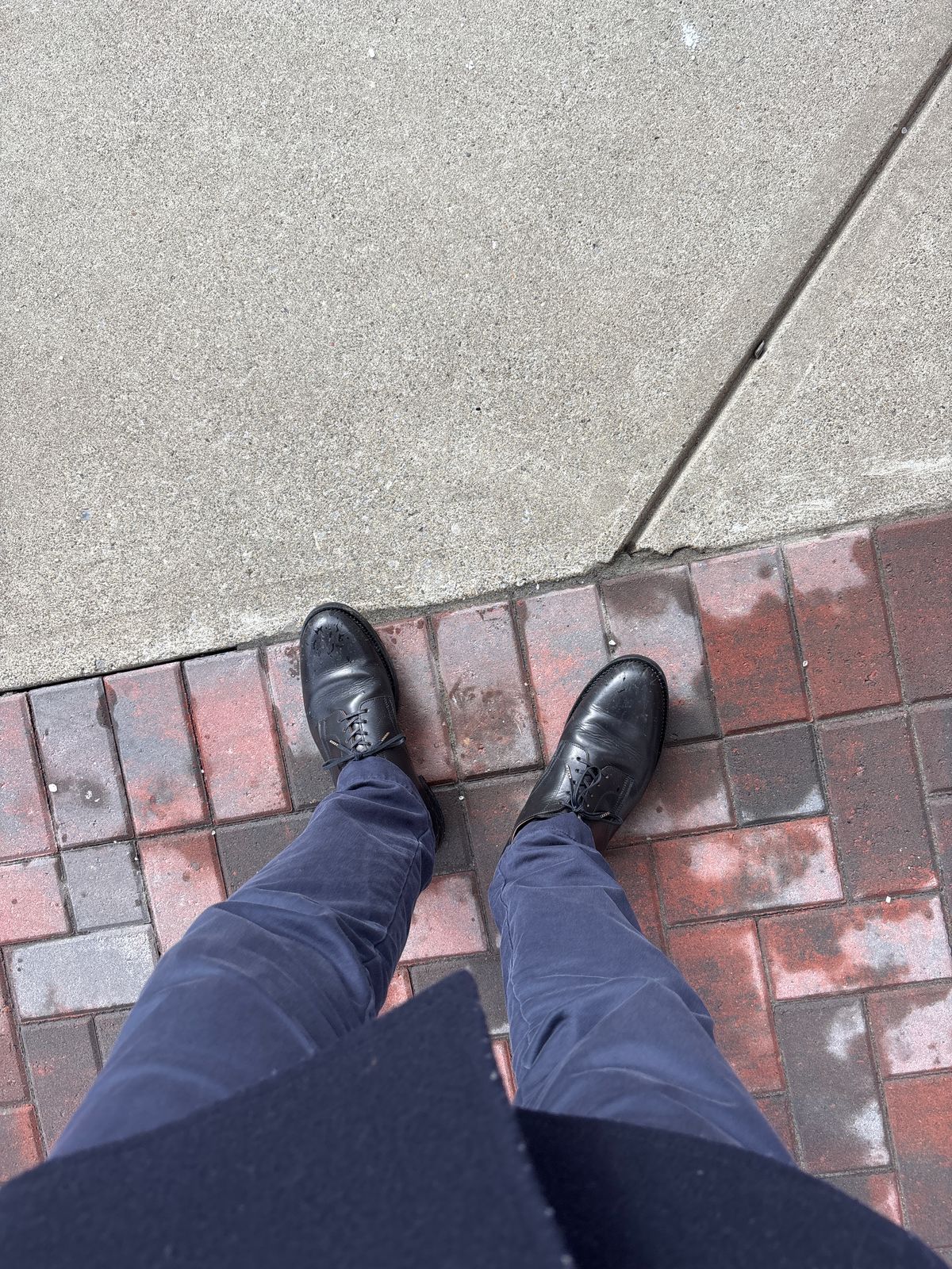Photo by Asian on February 15, 2026 of the WELD Shoemaker Service Shoe in Guidi Black Calf.