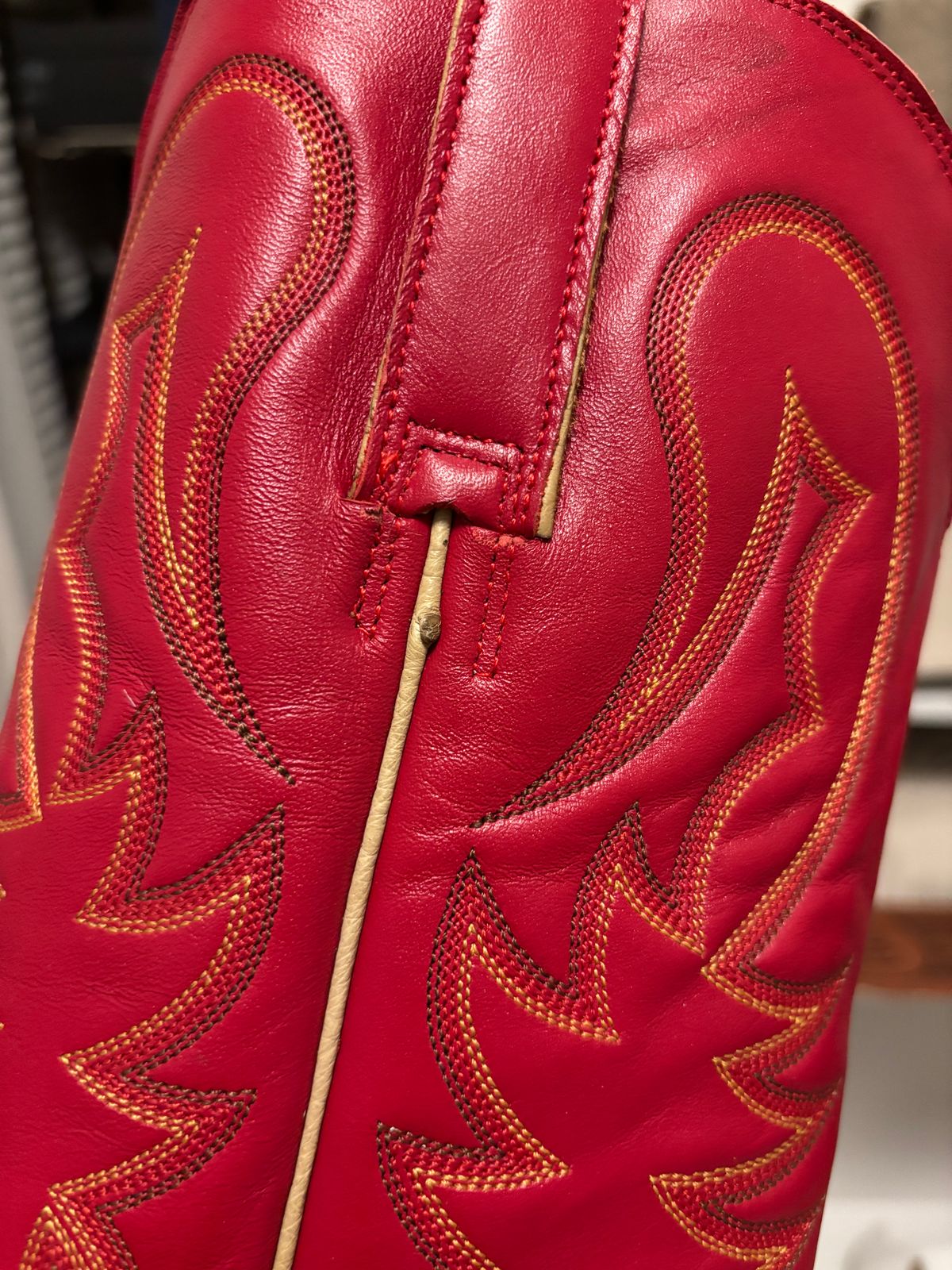 Photo by Asian on December 3, 2025 of the Houston Boot Co Baja in Ostrich.