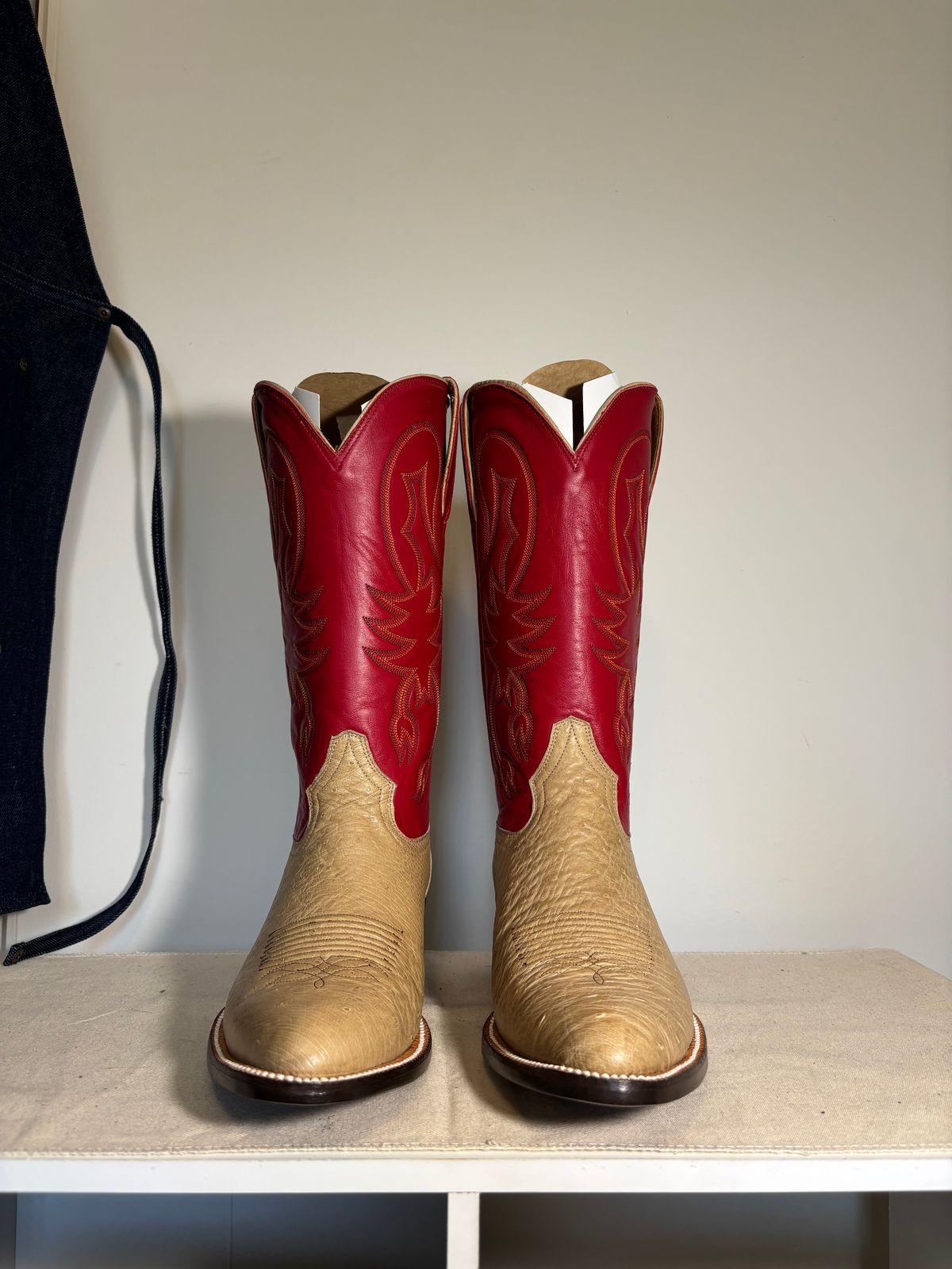 Photo by Asian on December 8, 2025 of the Houston Boot Co Baja in Ostrich.