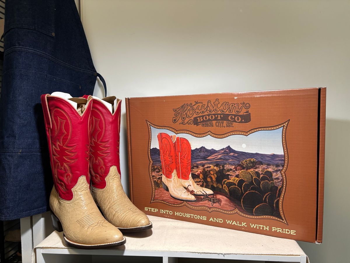 Photo by Asian on December 8, 2025 of the Houston Boot Co Baja in Ostrich.