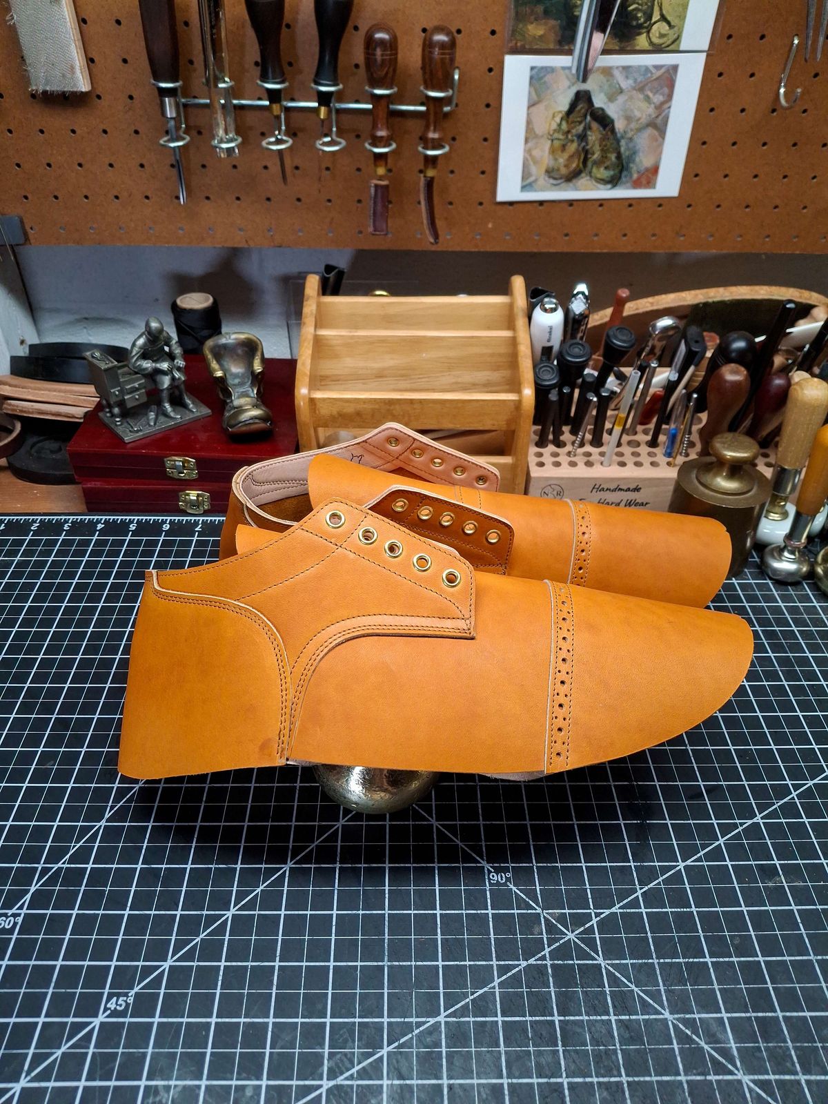 Photo by RawCordedSoul on June 9, 2025 of the New River Boot Quade in Horween X Baseball Glove, Tan.