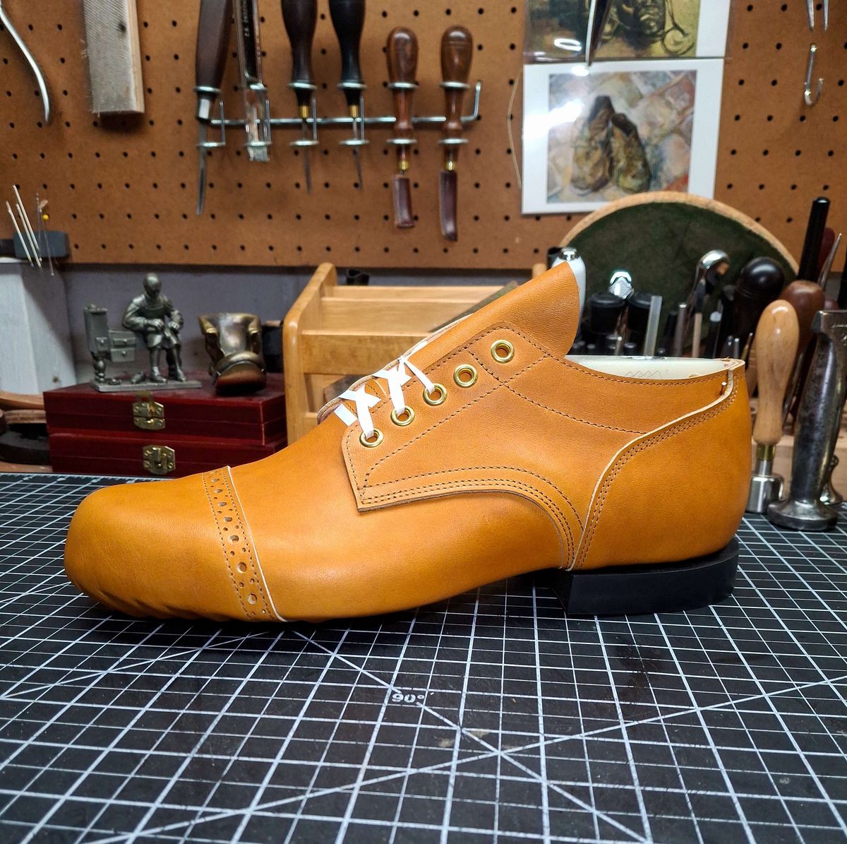 Photo by RawCordedSoul on June 13, 2025 of the New River Boot Quade in Horween X Baseball Glove, Tan.