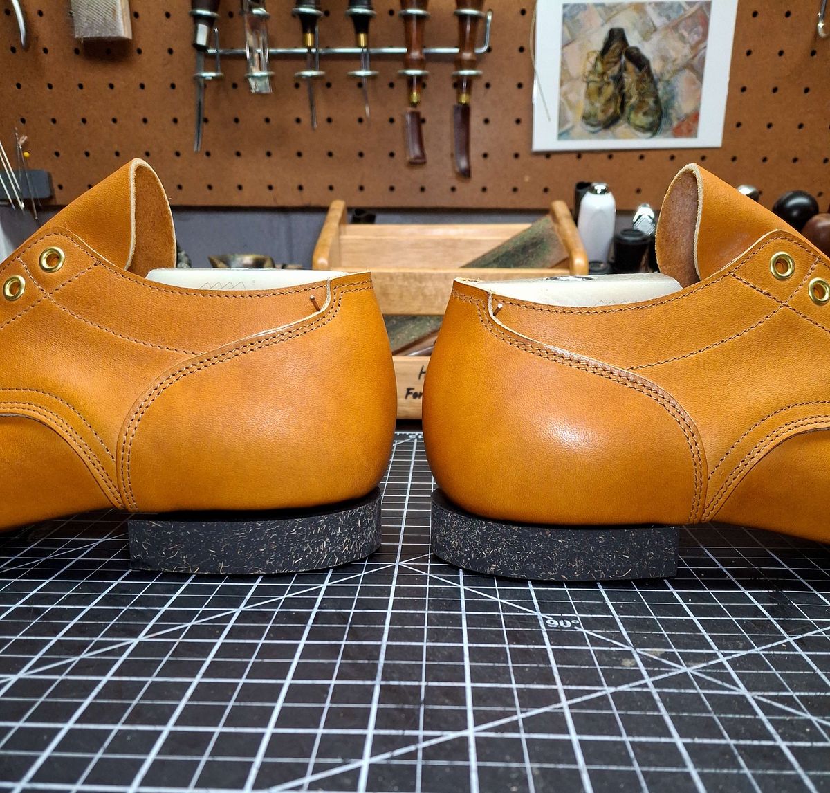 Photo by RawCordedSoul on June 15, 2025 of the New River Boot Quade in Horween X Baseball Glove, Tan.