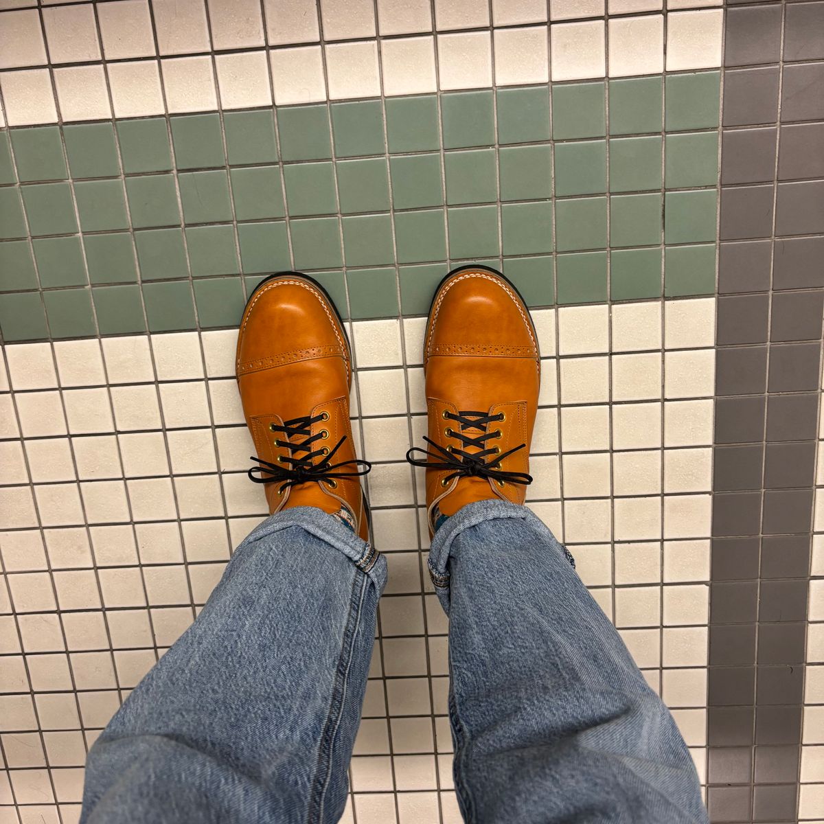 Photo by RawCordedSoul on July 7, 2025 of the New River Boot Quade in Horween X Baseball Glove, Tan.