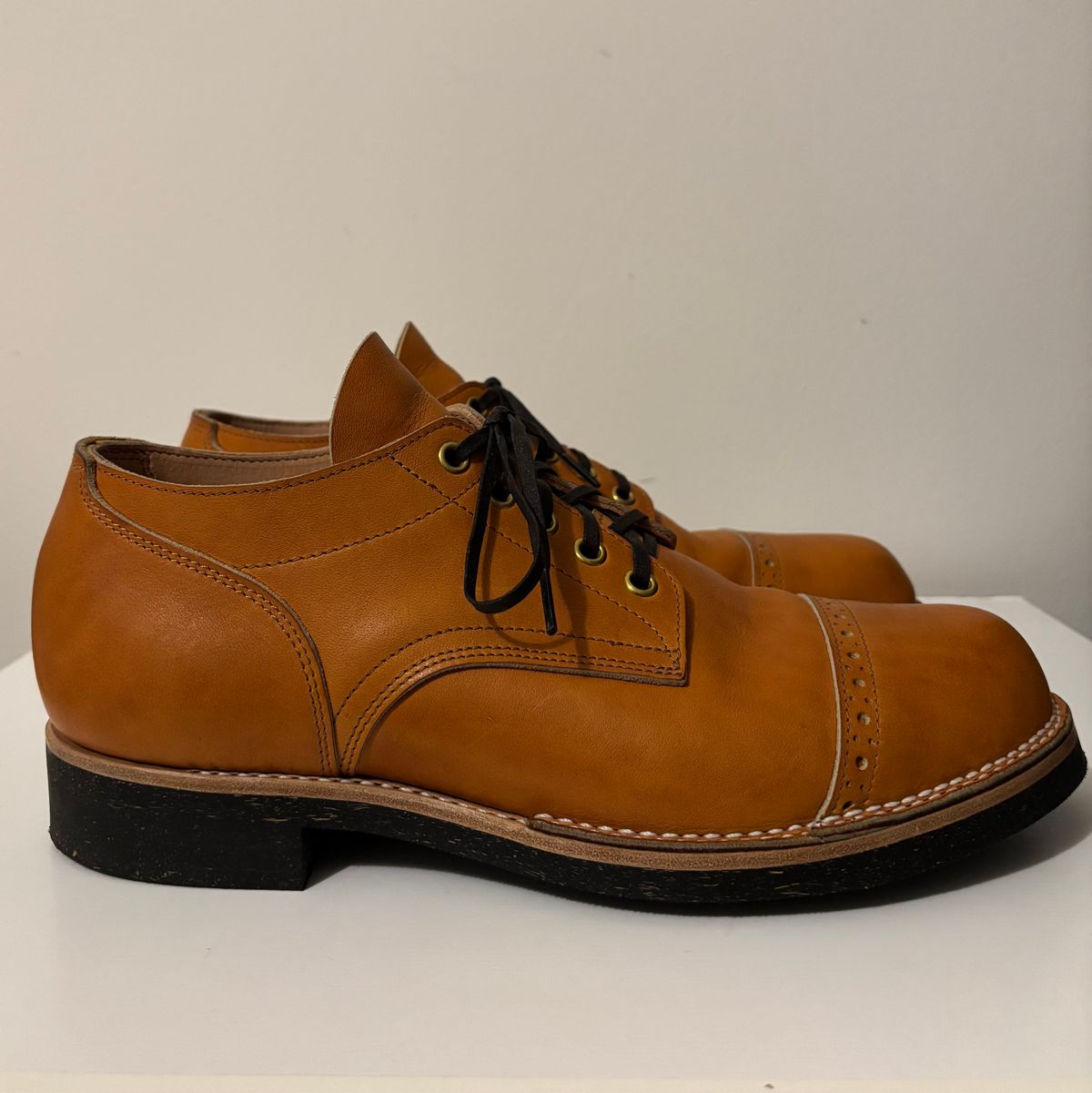 Photo by RawCordedSoul on July 14, 2025 of the New River Boot Quade in Horween X Baseball Glove, Tan.