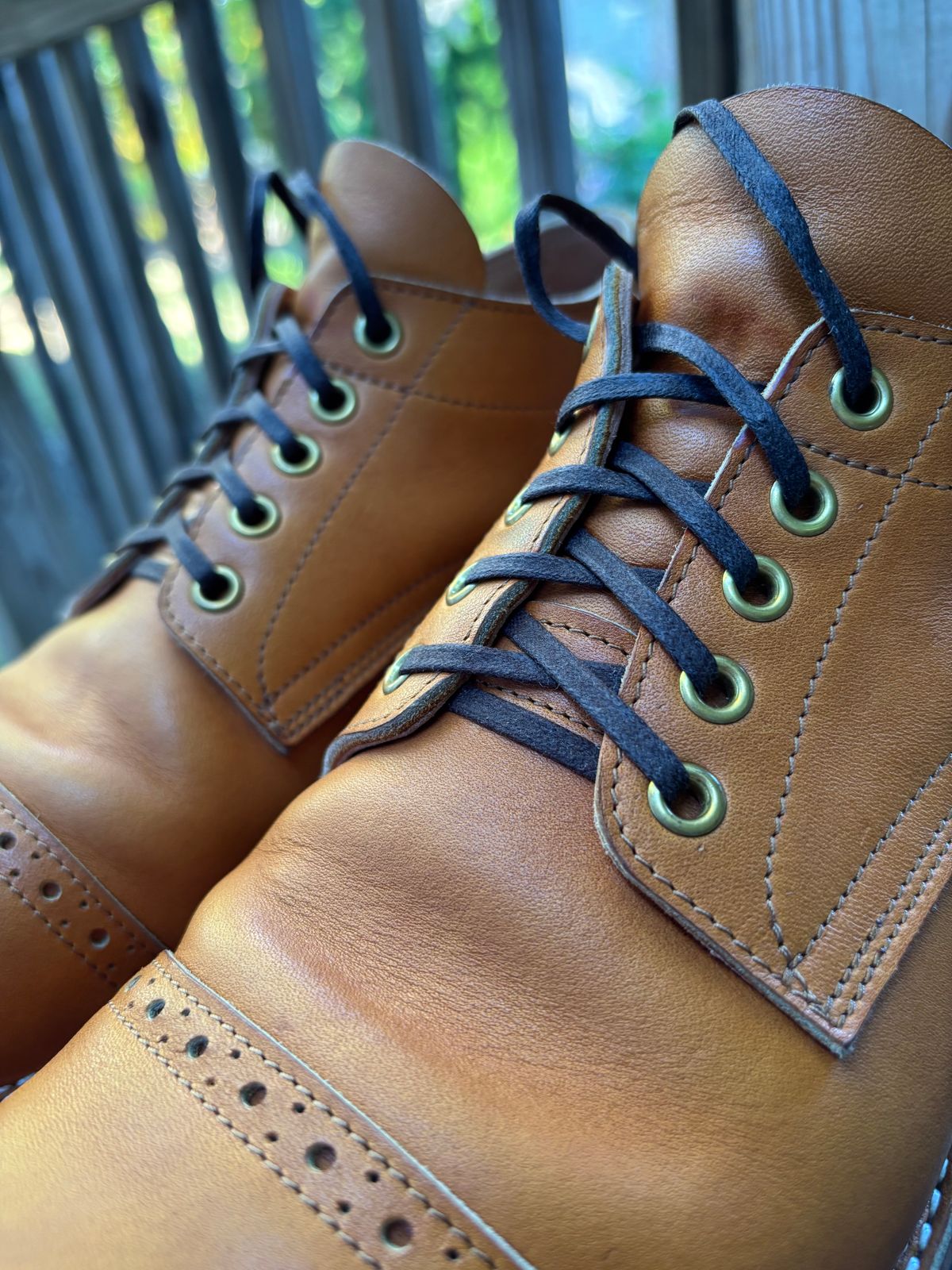 Photo by RawCordedSoul on August 21, 2025 of the New River Boot Quade in Horween X Baseball Glove, Tan.