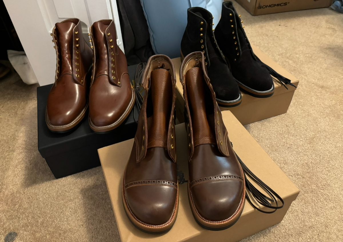 Photo by BootsAndBooks on August 30, 2024 of the Iron Boots 5515 in Maryam Brown Shell Cordovan.