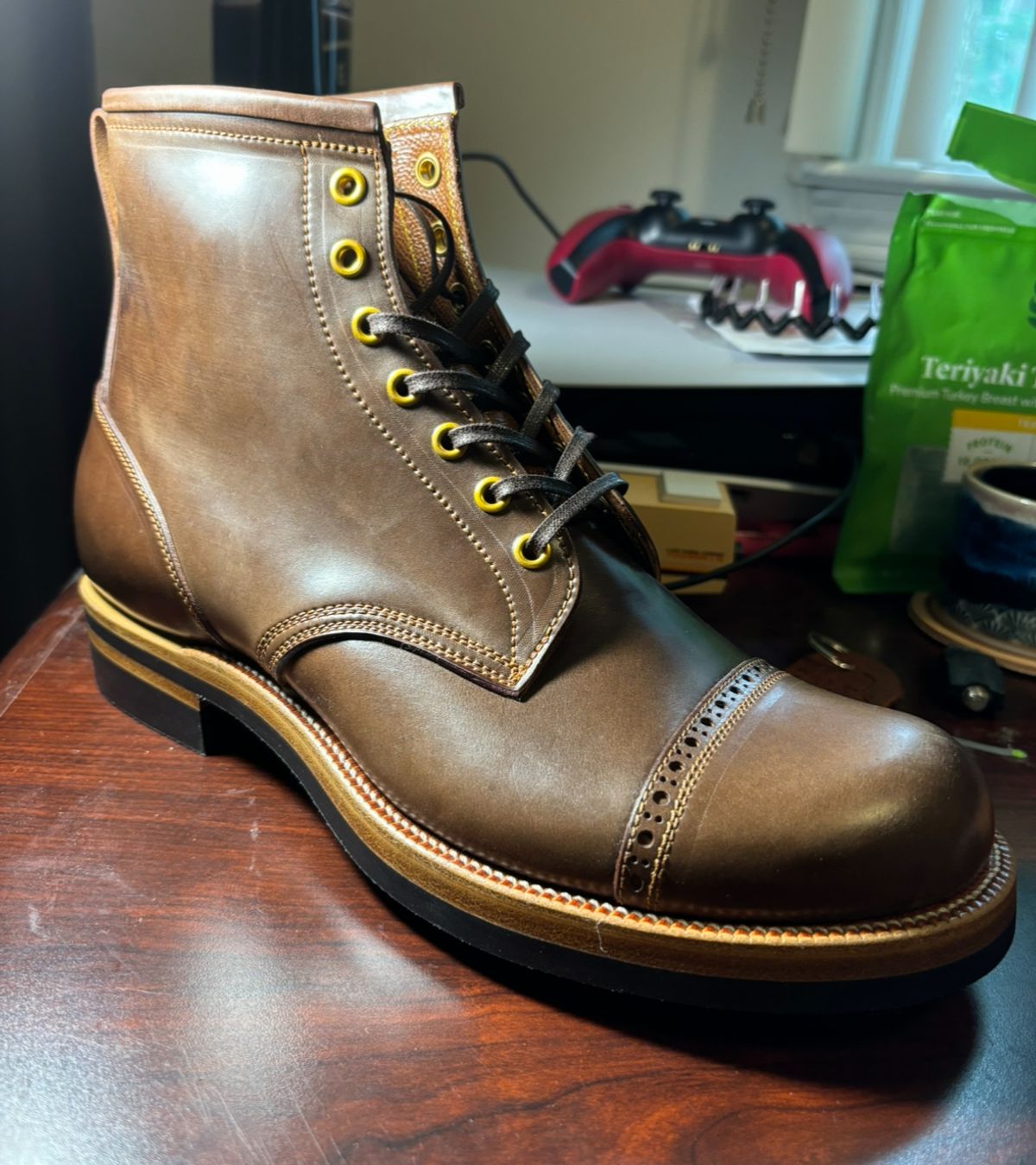 Photo by BootsAndBooks on August 30, 2024 of the Iron Boots 5515 in Maryam Brown Shell Cordovan.