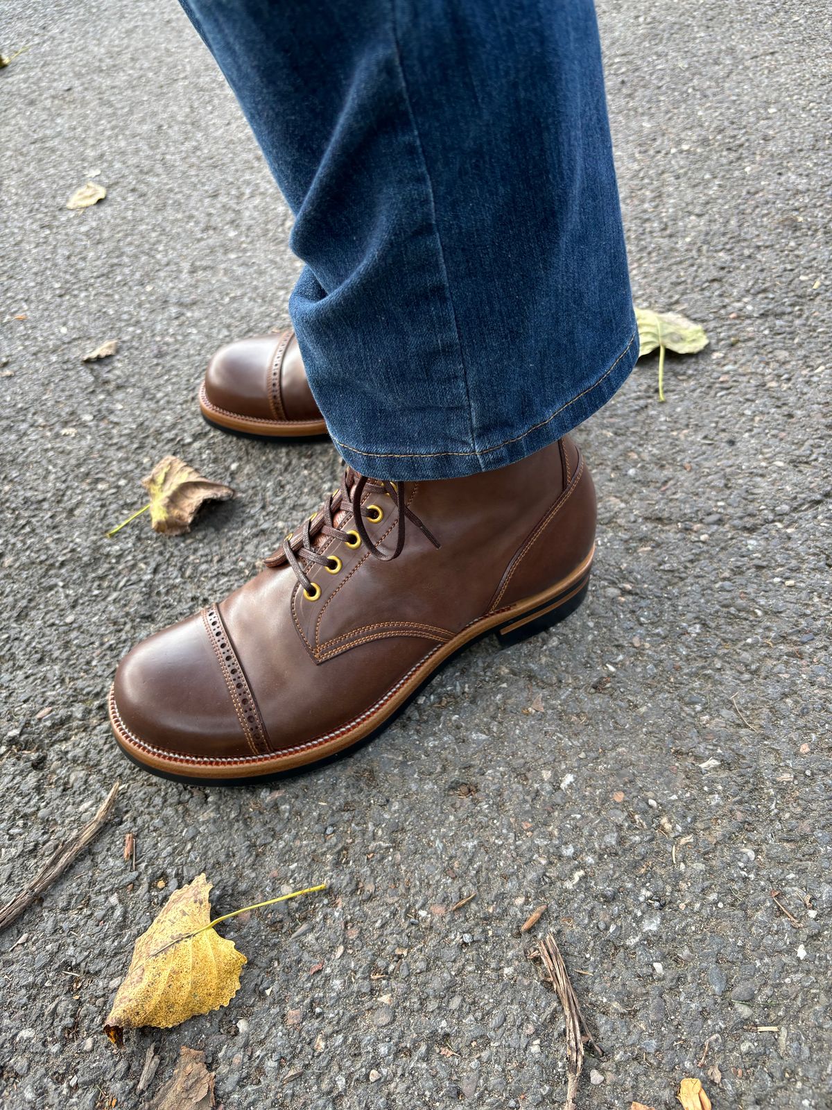 Photo by BootsAndBooks on August 30, 2024 of the Iron Boots 5515 in Maryam Brown Shell Cordovan.