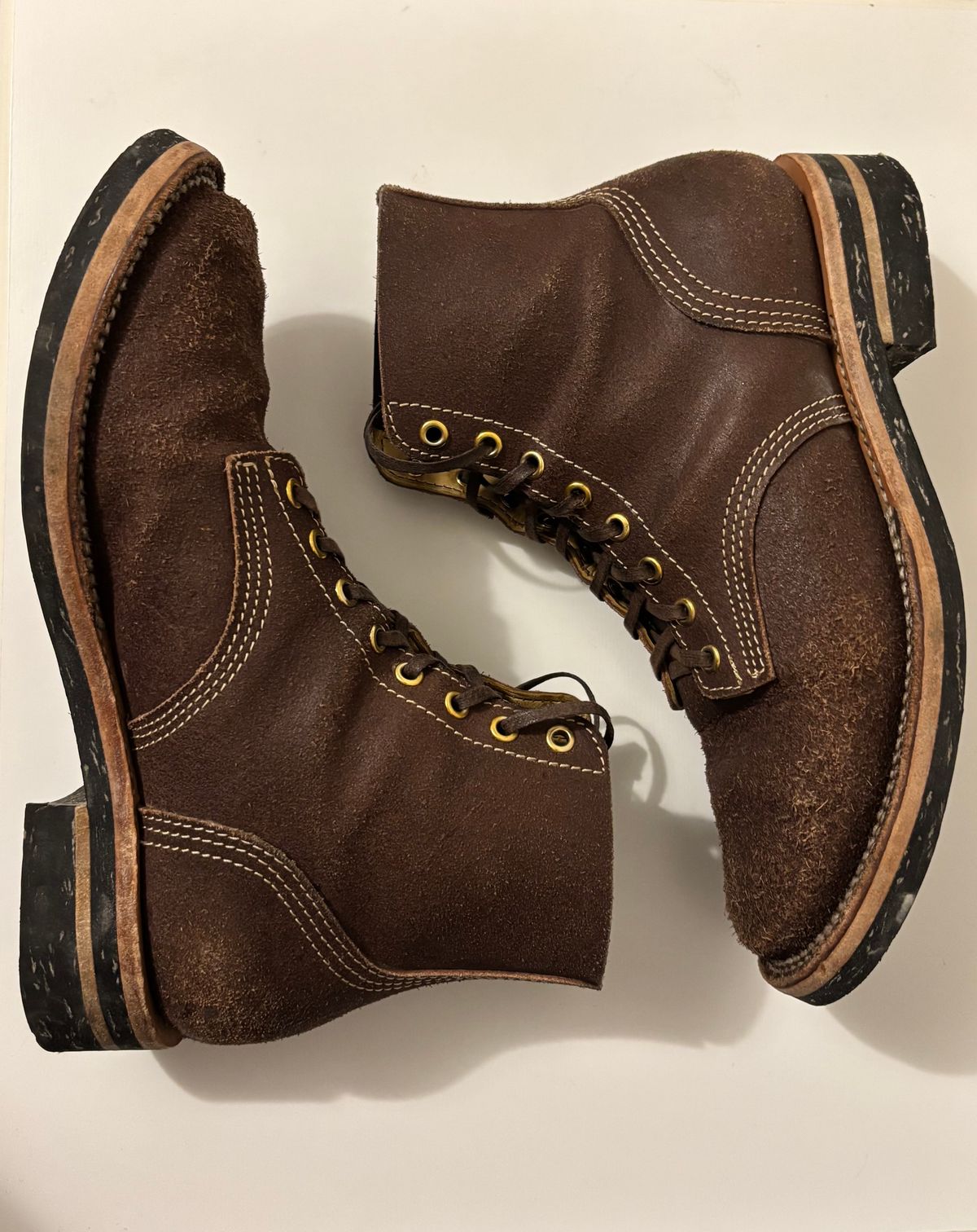 Photo by RawCordedSoul on January 1, 2025 of the Oldspeed Boondockers in Wickett & Craid Brown English Bridle Reverse.
