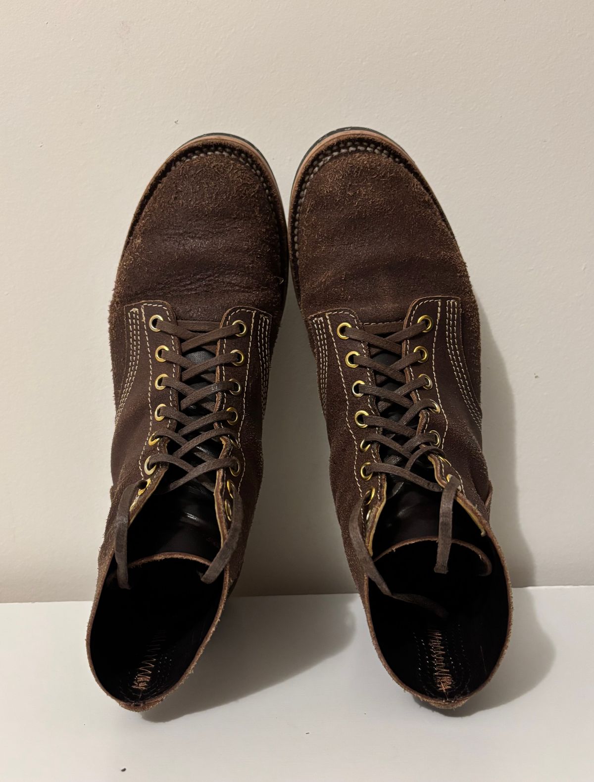 Photo by RawCordedSoul on January 1, 2025 of the Oldspeed Boondockers in Wickett & Craid Brown English Bridle Reverse.