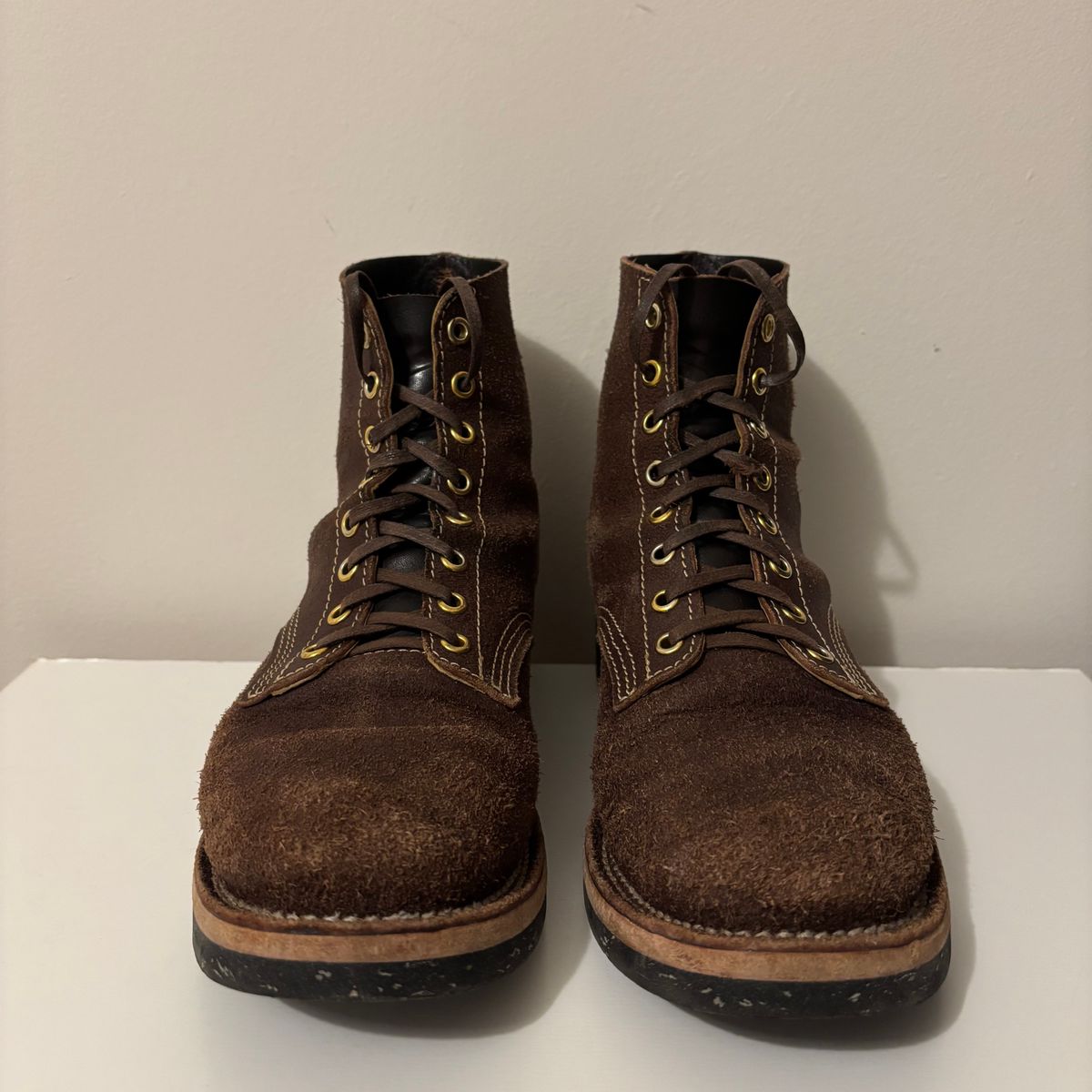 Photo by RawCordedSoul on March 5, 2025 of the Oldspeed Boondockers in Wickett & Craid Brown English Bridle Reverse.