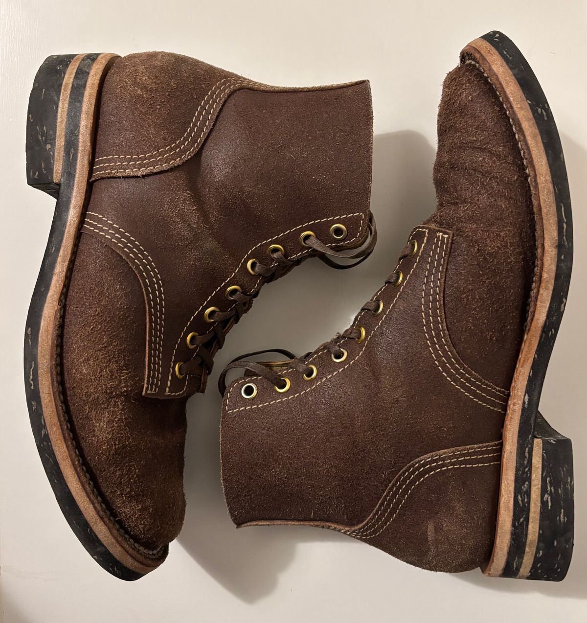 Photo by RawCordedSoul on March 5, 2025 of the Oldspeed Boondockers in Wickett & Craid Brown English Bridle Reverse.