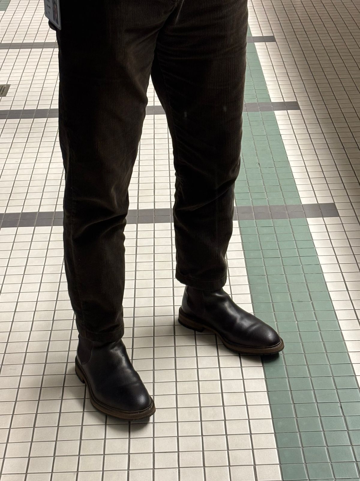 Photo by RawCordedSoul on December 16, 2024 of the Rider Boot Co. Fritz in Horween Brown Waxed Flesh.