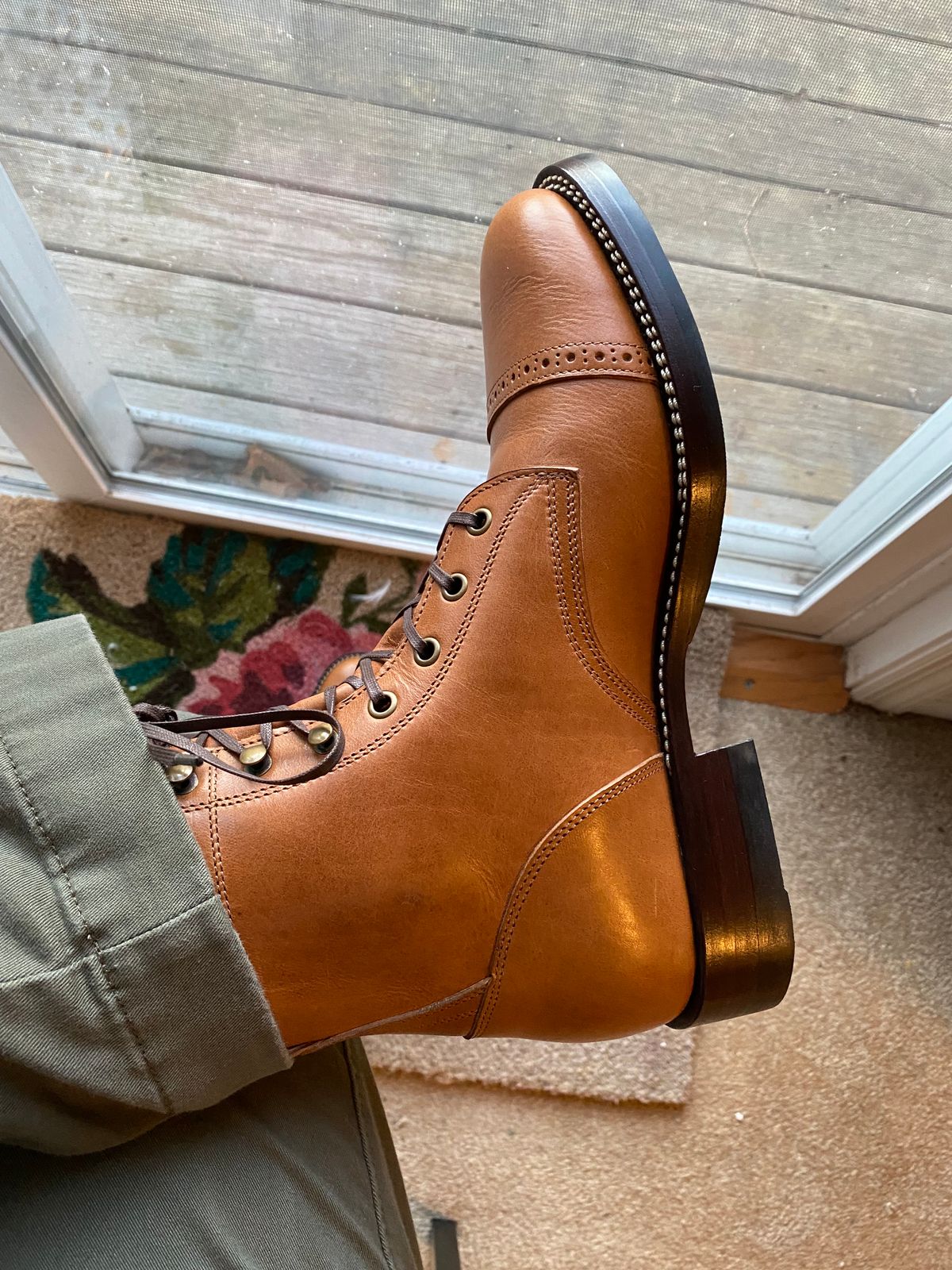 Photo by RawCordedSoul on February 7, 2024 of the Caswell Boot Company Garrett in Gallun Big Sky Calf.