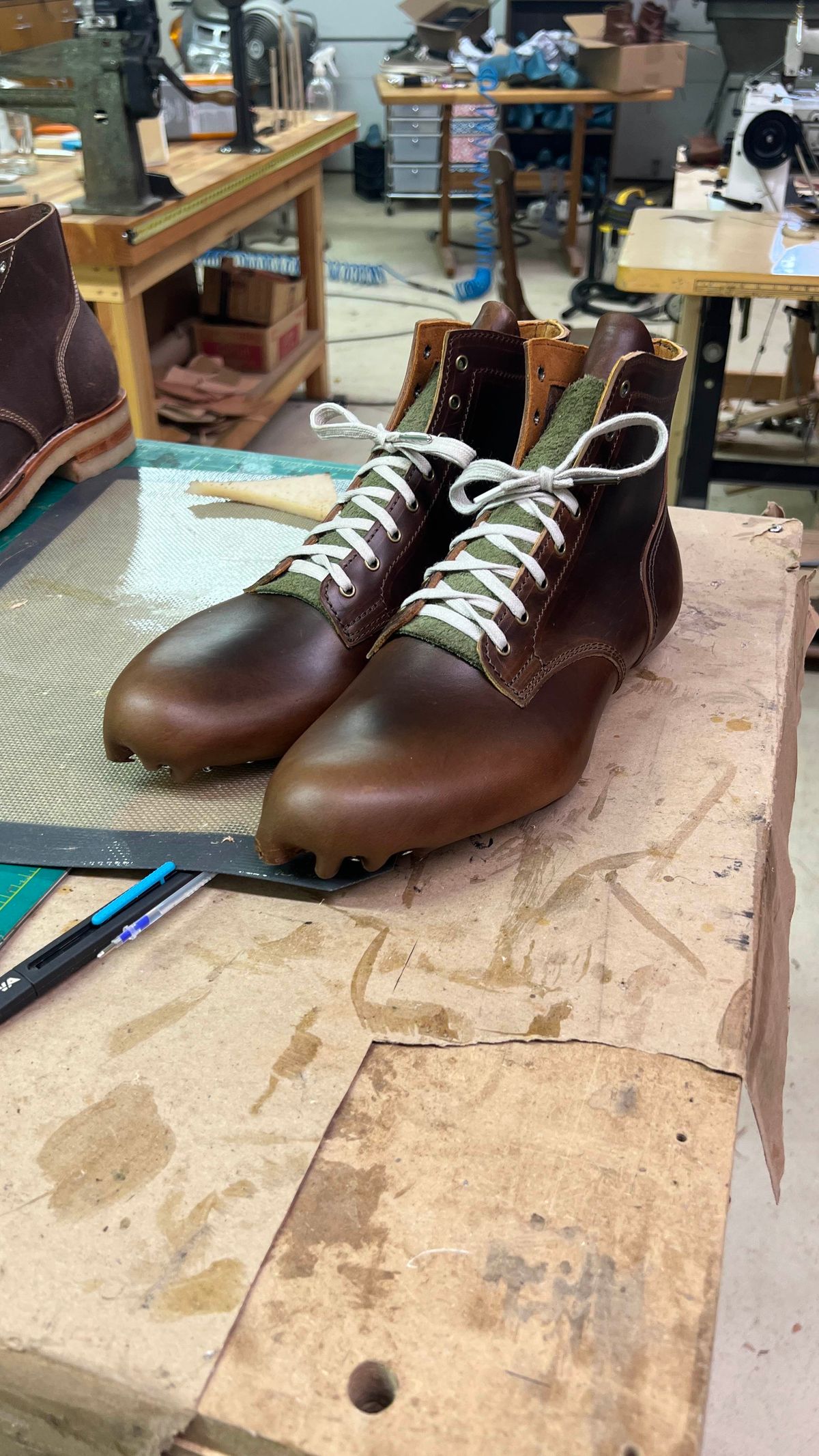 Photo by RawCordedSoul on July 23, 2025 of the Oldspeed Service Boot 6” in Horween Brown Chromexcel Horsehide.