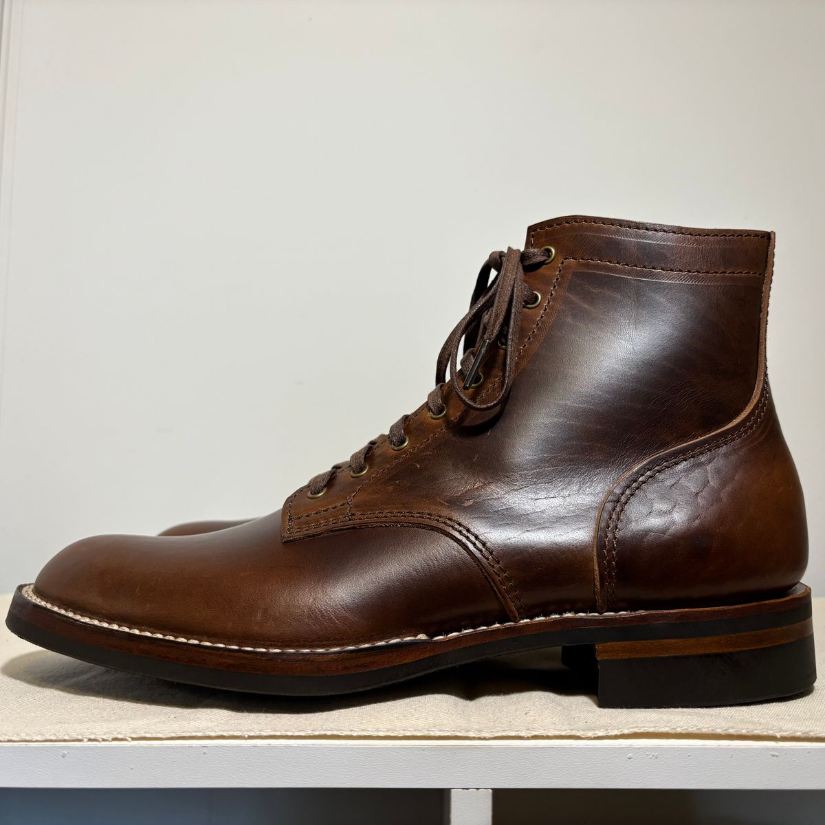 Photo by RawCordedSoul on September 29, 2025 of the Oldspeed Service Boot 6” in Horween Brown Chromexcel Horsehide.
