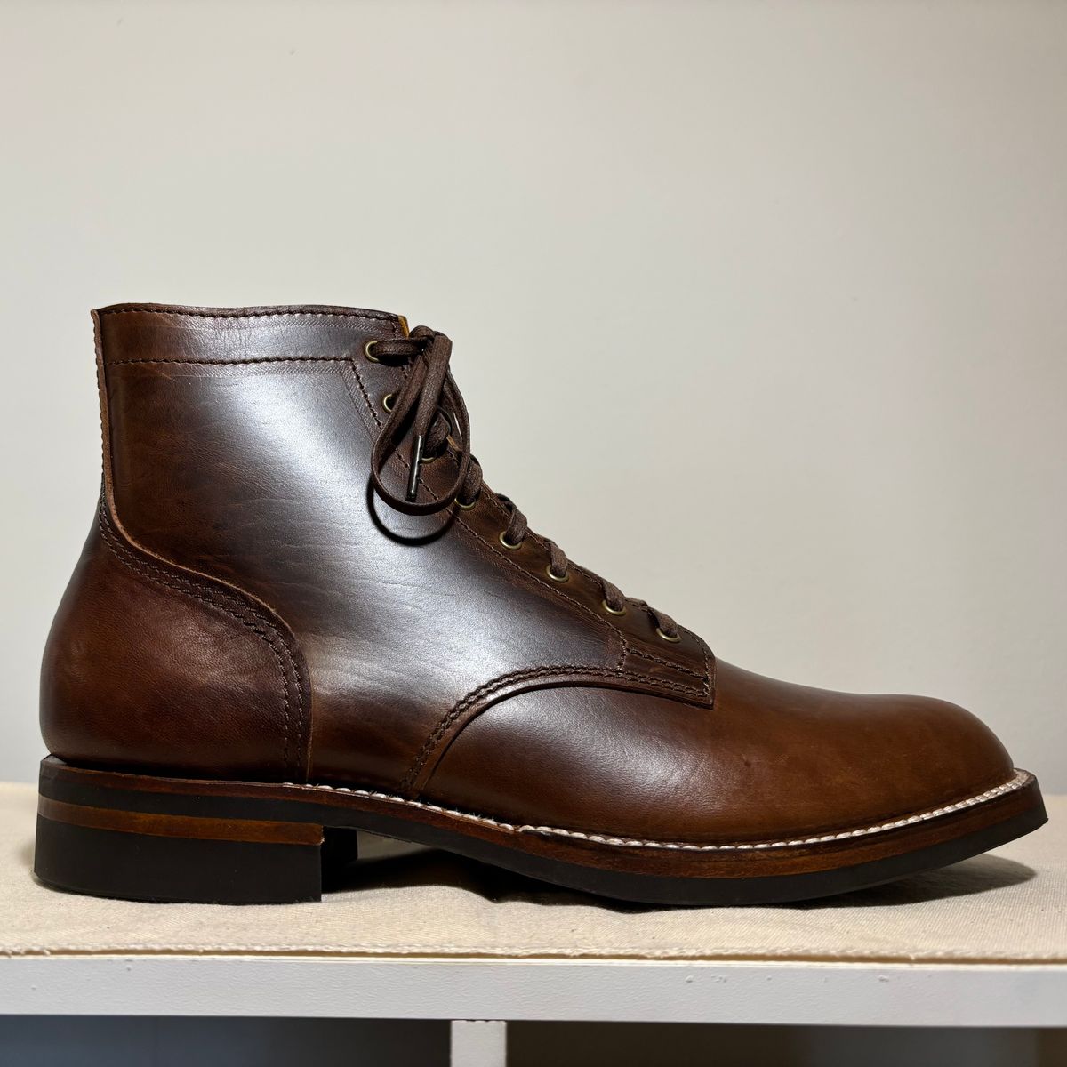 Photo by RawCordedSoul on September 29, 2025 of the Oldspeed Service Boot 6” in Horween Brown Chromexcel Horsehide.