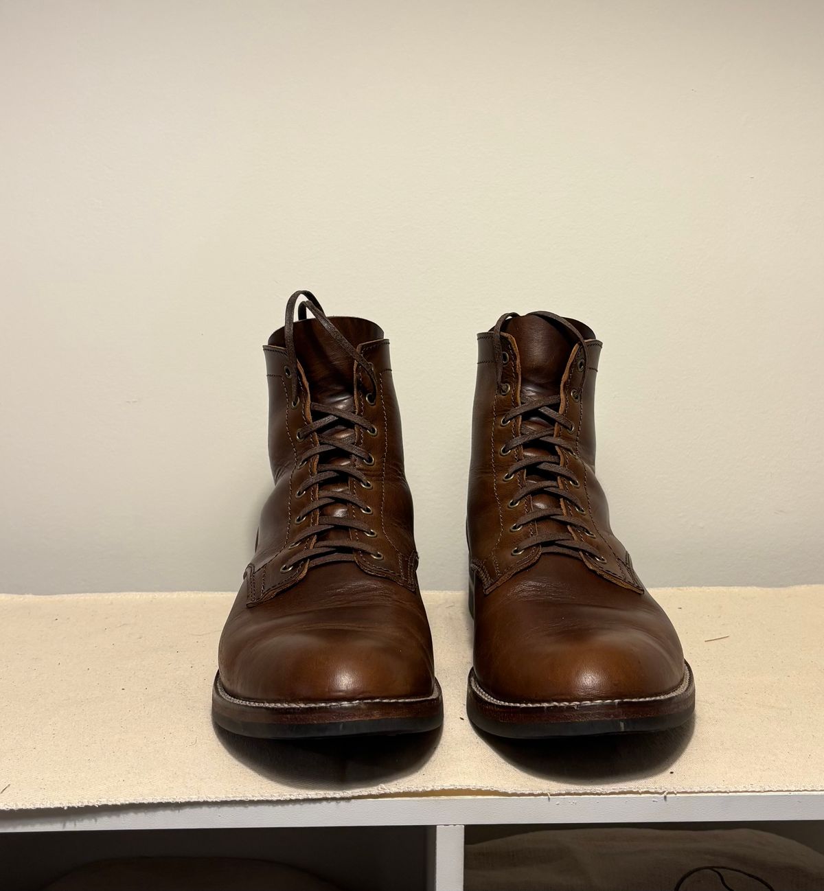 Photo by Asian on November 1, 2025 of the Oldspeed Service Boot 6” in Horween Brown Chromexcel Horsehide.