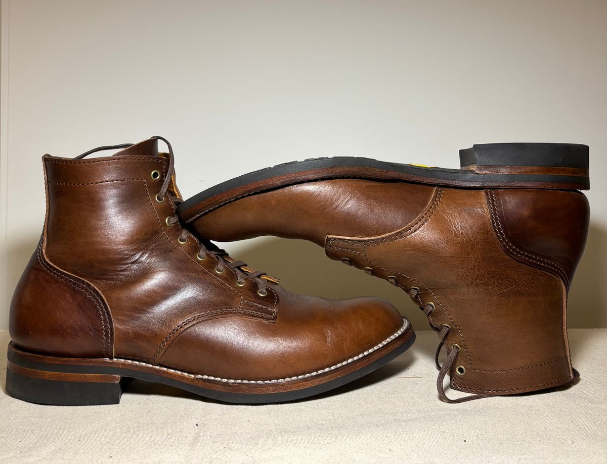 Photo by Asian on November 6, 2025 of the Oldspeed MFG Service Boot 6” in Horween Brown Chromexcel Horsehide.