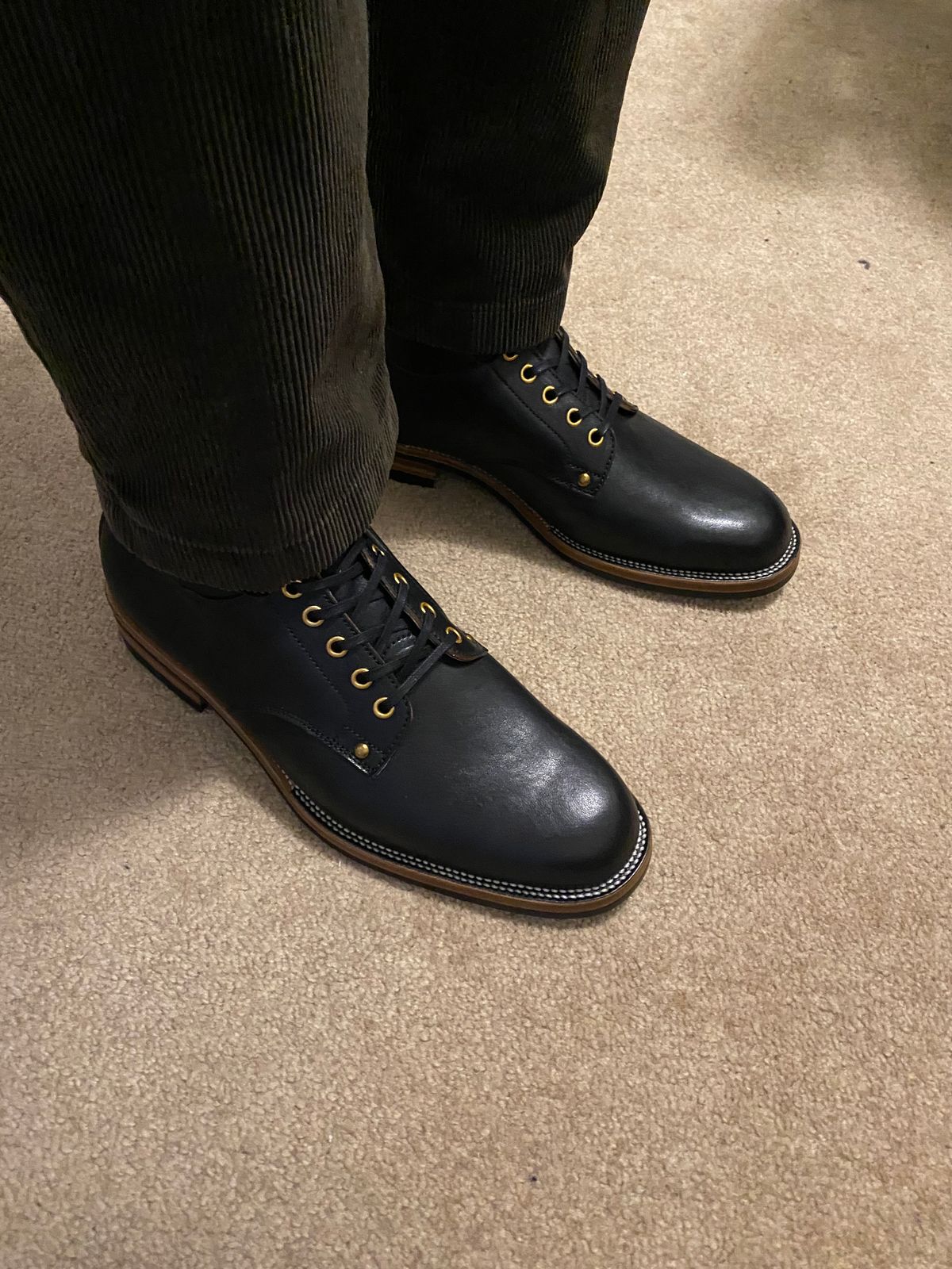 Photo by RawCordedSoul on February 18, 2024 of the Iron Boots x Østmo Type 1 in Maryam Black Hand-Dyed Horsehide.