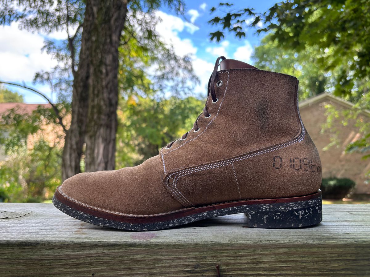 Photo by Asian on August 28, 2025 of the Oldspeed Henry Johnson Trench Boot in Horween Natural Chromexcel Roughout.