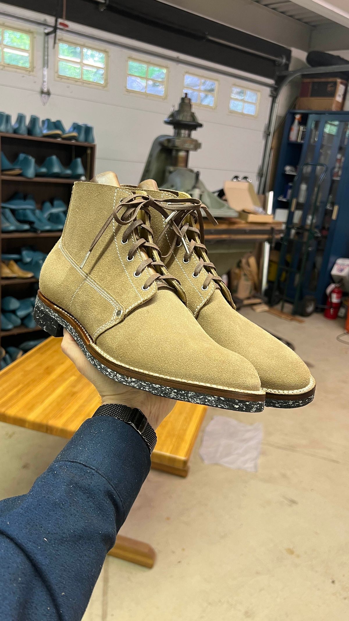 Photo by Asian on May 7, 2025 of the Oldspeed Pershing Boot in Horween Natural Chromexcel Roughout.