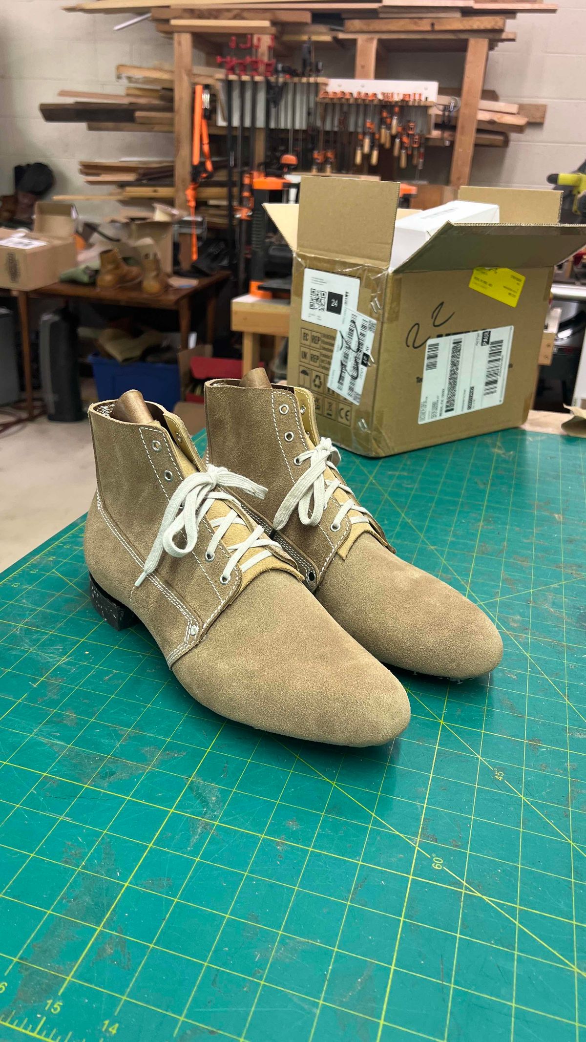 Photo by Asian on May 2, 2025 of the Oldspeed Pershing Boot in Horween Natural Chromexcel Roughout.