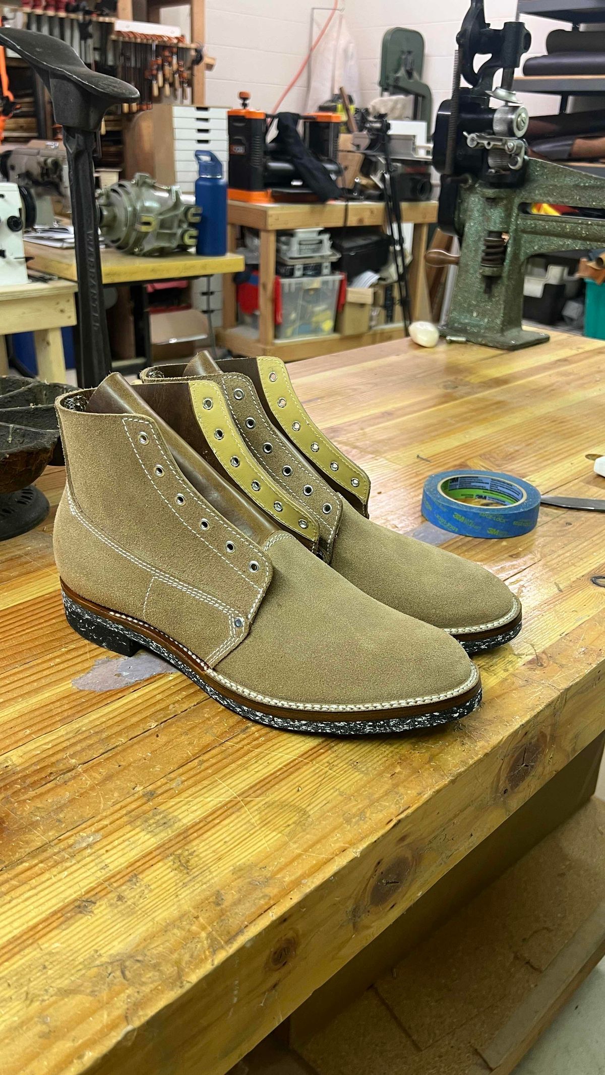 Photo by Asian on May 7, 2025 of the Oldspeed Pershing Boot in Horween Natural Chromexcel Roughout.