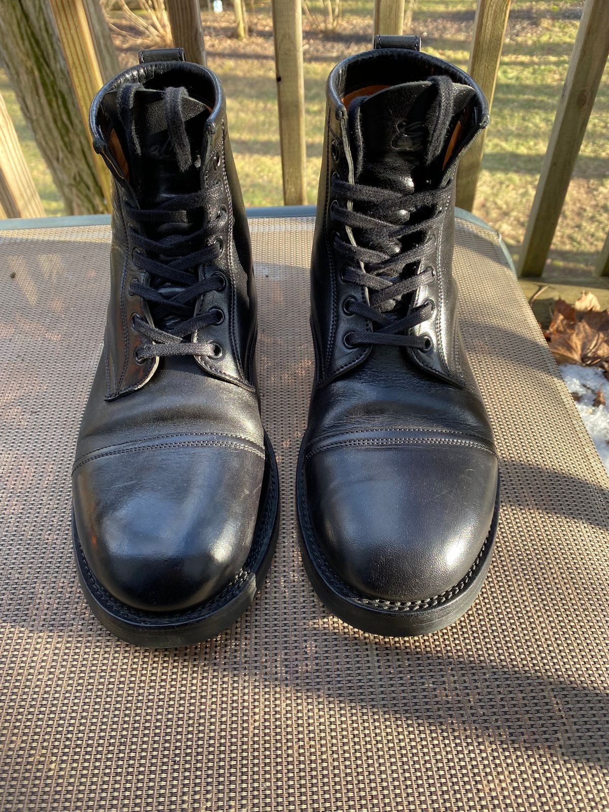Photo by RawCordedSoul on February 3, 2024 of the Caswell Boot Company Garrett in Maryam Black TPR Horsebutt.