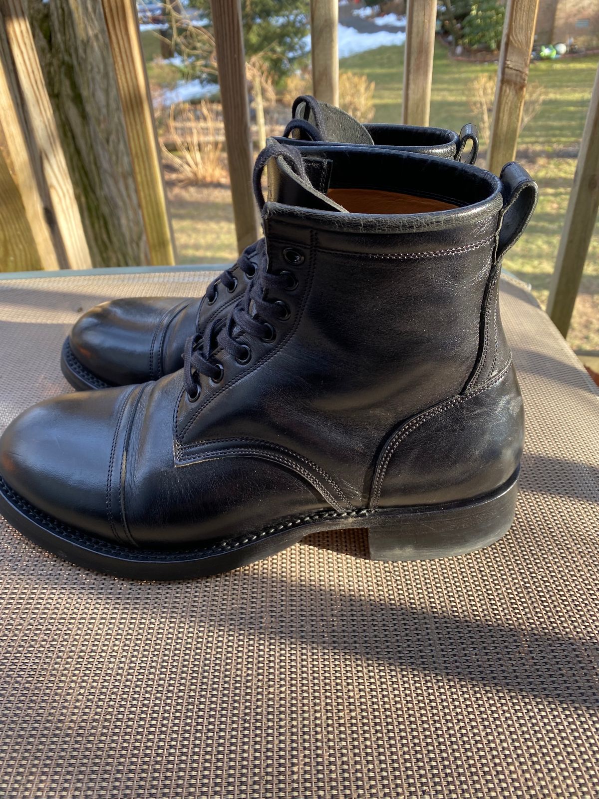 Photo by RawCordedSoul on February 3, 2024 of the Caswell Boot Company Garrett in Maryam Black TPR Horsebutt.