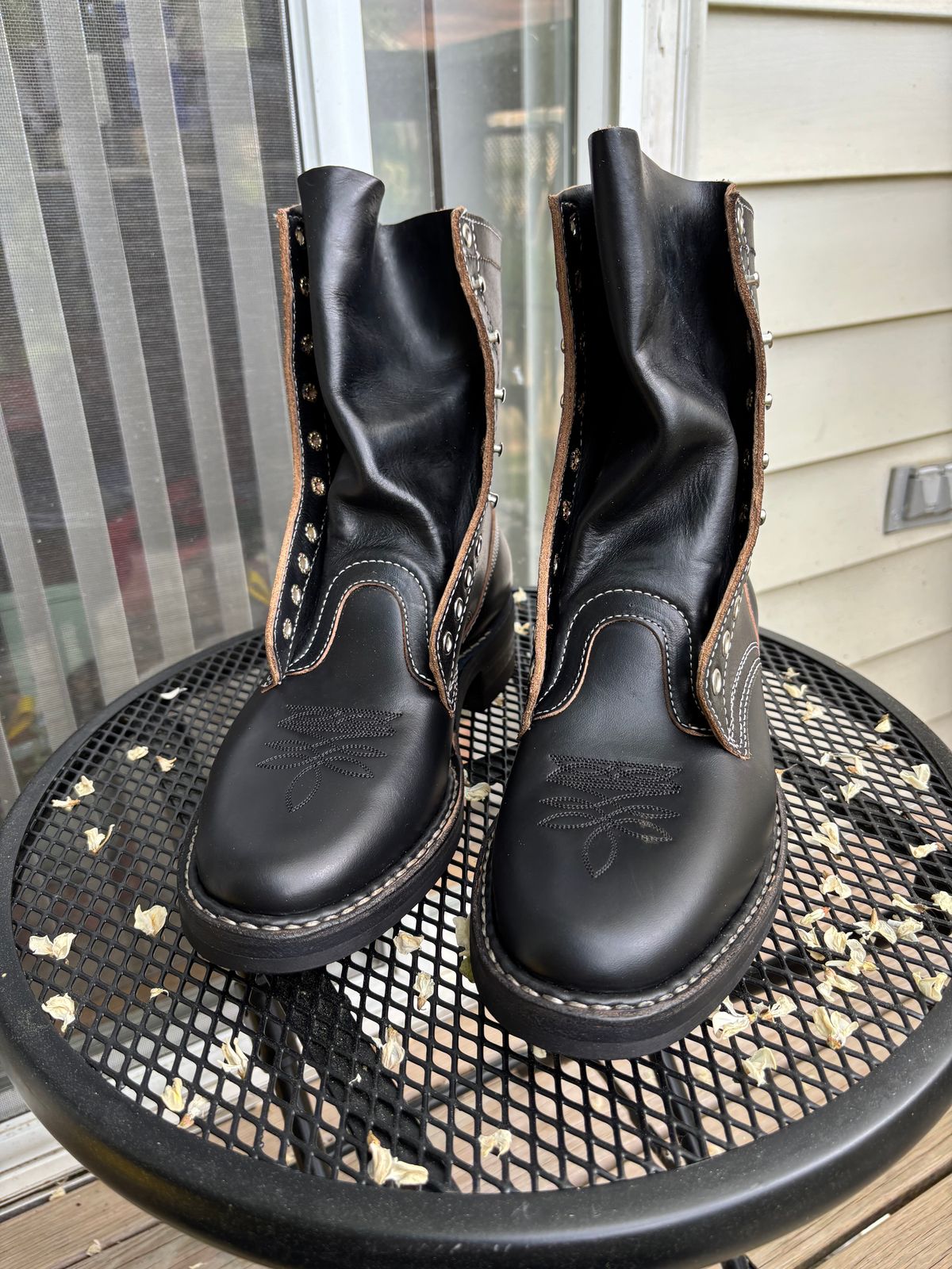 Photo by RawCordedSoul on June 5, 2025 of the White's Pickett Collab Boot in Horween Black Chromexcel Horsehide & Horween Black Waxed Flesh.