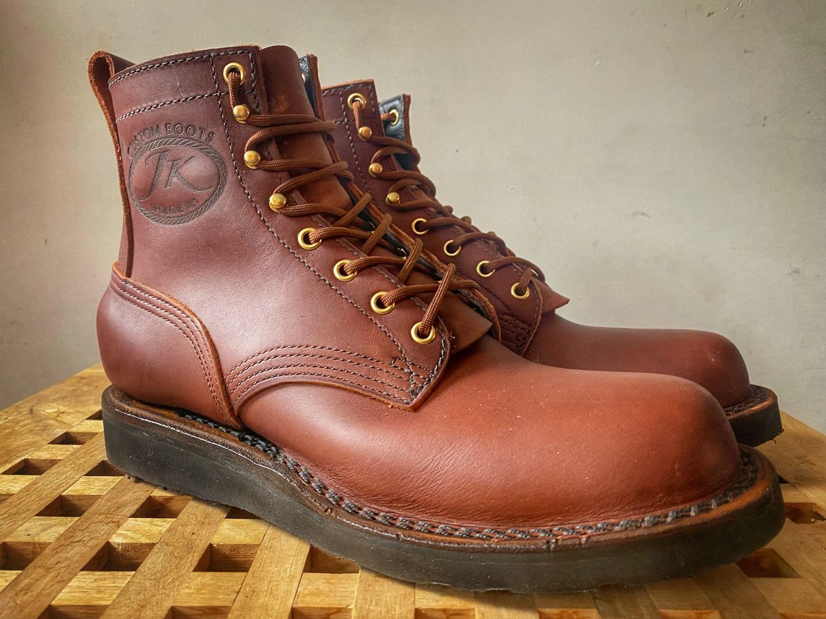 Photo by Vinnie’sBigAdventure on June 15, 2022 of the JK Boots Forefront in Seidel Redwood Oil Tan.