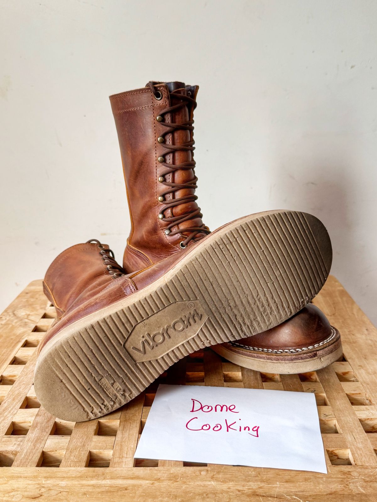 Photo by Vinnie’sBigAdventure on November 2, 2025 of the Nicks Traveler in Horween Orange Predator.