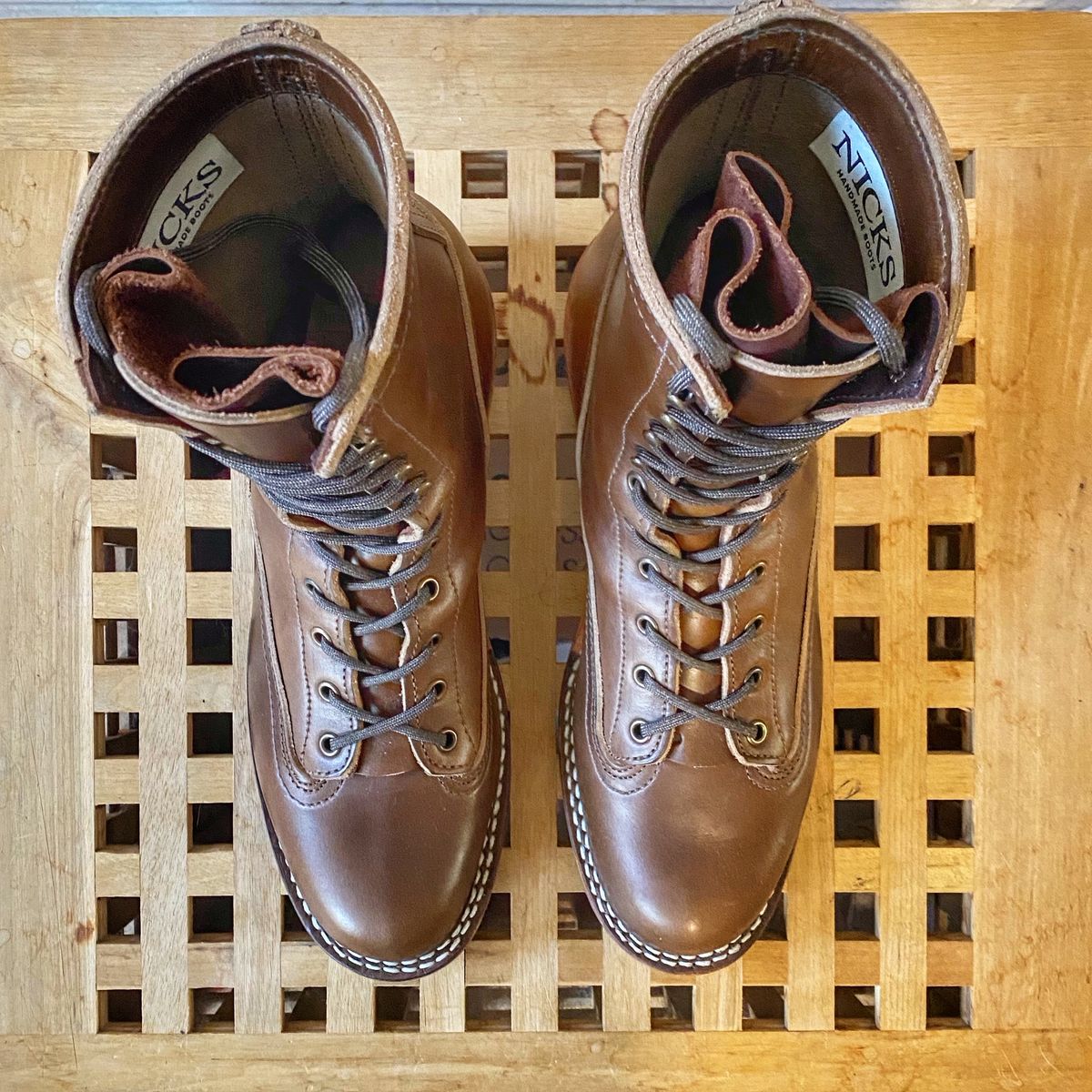 Photo by Vinnie’sBigAdventure on November 4, 2023 of the Nicks Lace to Toe Heritage in Horween British Tan Chromexcel.