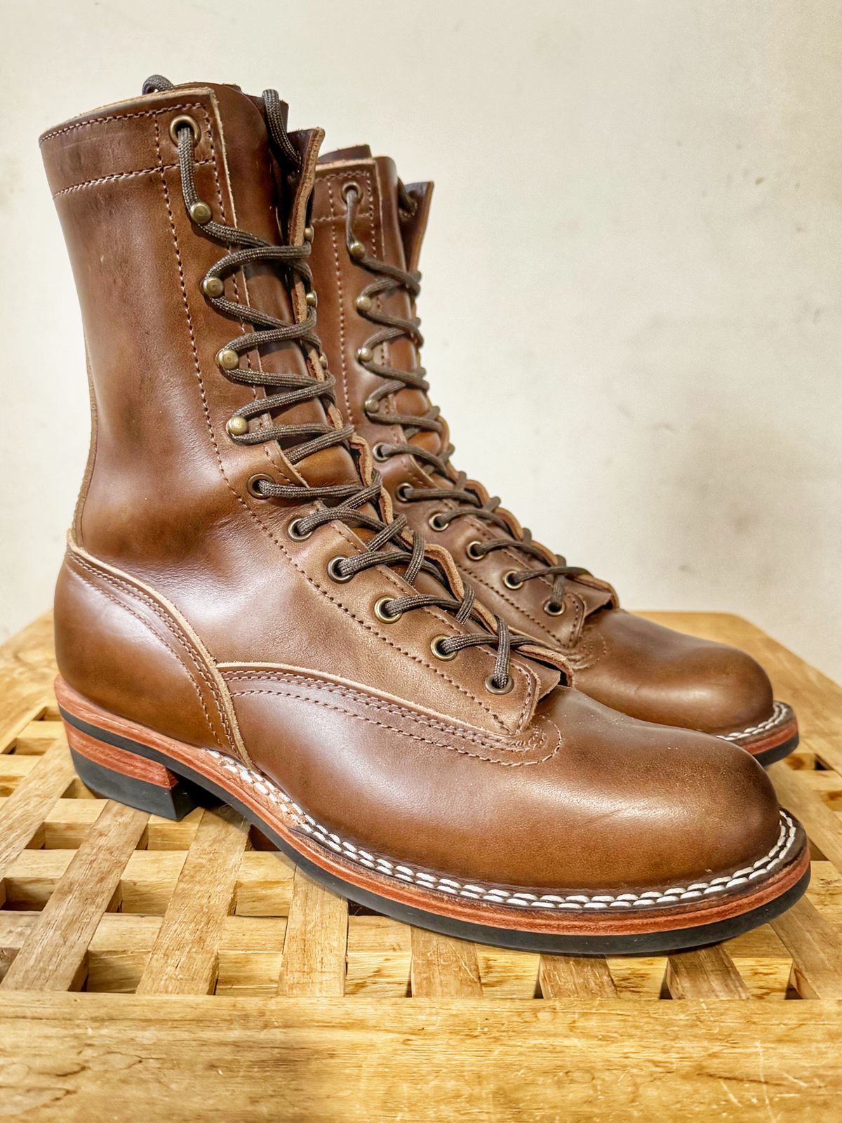 Photo by Vinnie’sBigAdventure on December 5, 2023 of the Nicks Lace to Toe Heritage in Horween British Tan Chromexcel.