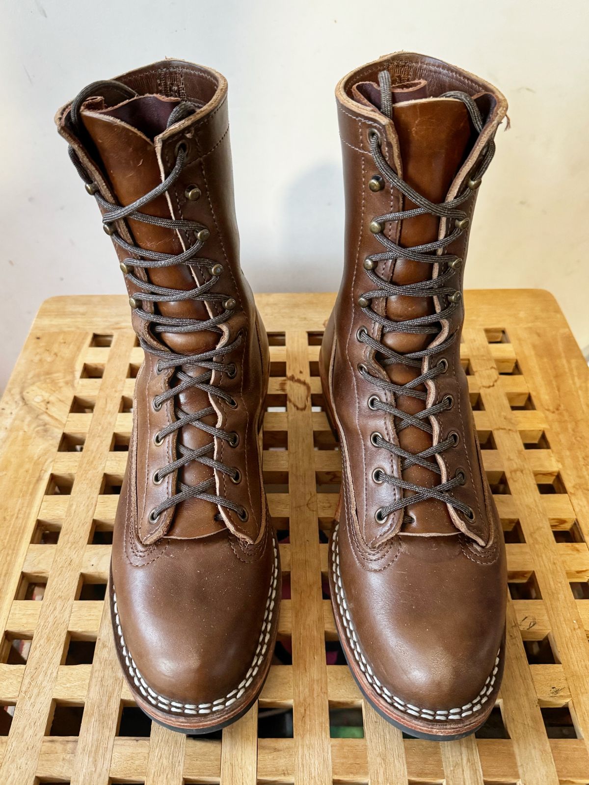 Photo by Vinnie’sBigAdventure on January 2, 2024 of the Nicks Lace to Toe Heritage in Horween British Tan Chromexcel.