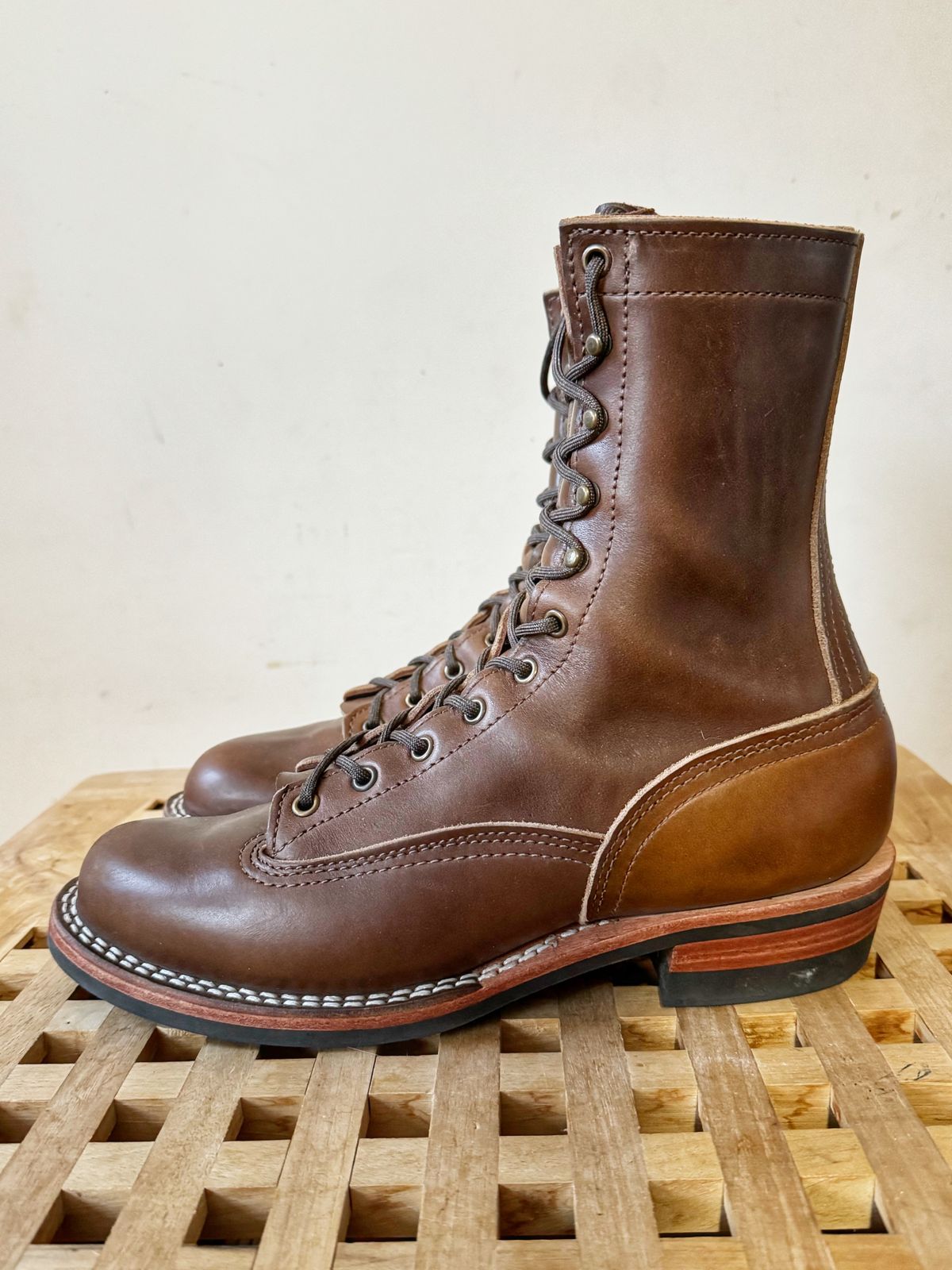 Photo by Vinnie’sBigAdventure on January 2, 2024 of the Nicks Lace to Toe Heritage in Horween British Tan Chromexcel.