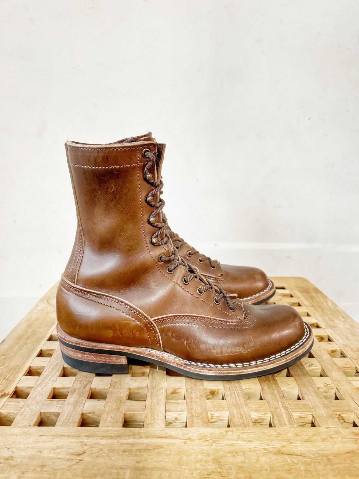 Photo by Vinnie’sBigAdventure on February 2, 2024 of the Nicks Lace to Toe Heritage in Horween British Tan Chromexcel.
