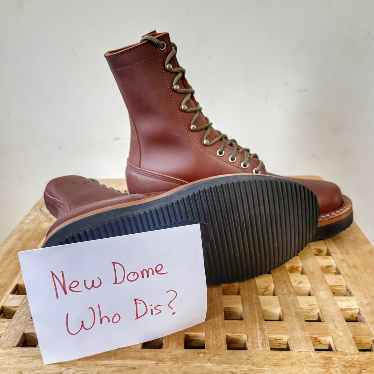 Photo by Vinnie’sBigAdventure on October 1, 2025 of the White's Smokejumper in Seidel Red Dog Oil Tan.