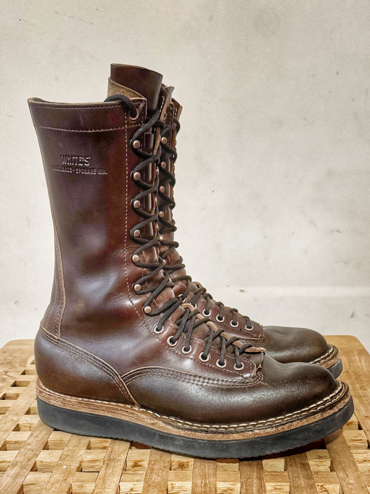Photo by Vinnie’sBigAdventure on March 5, 2025 of the White's Smokejumper in Horween Cinnamon Waxed Flesh & Horween Brown Chromexcel.