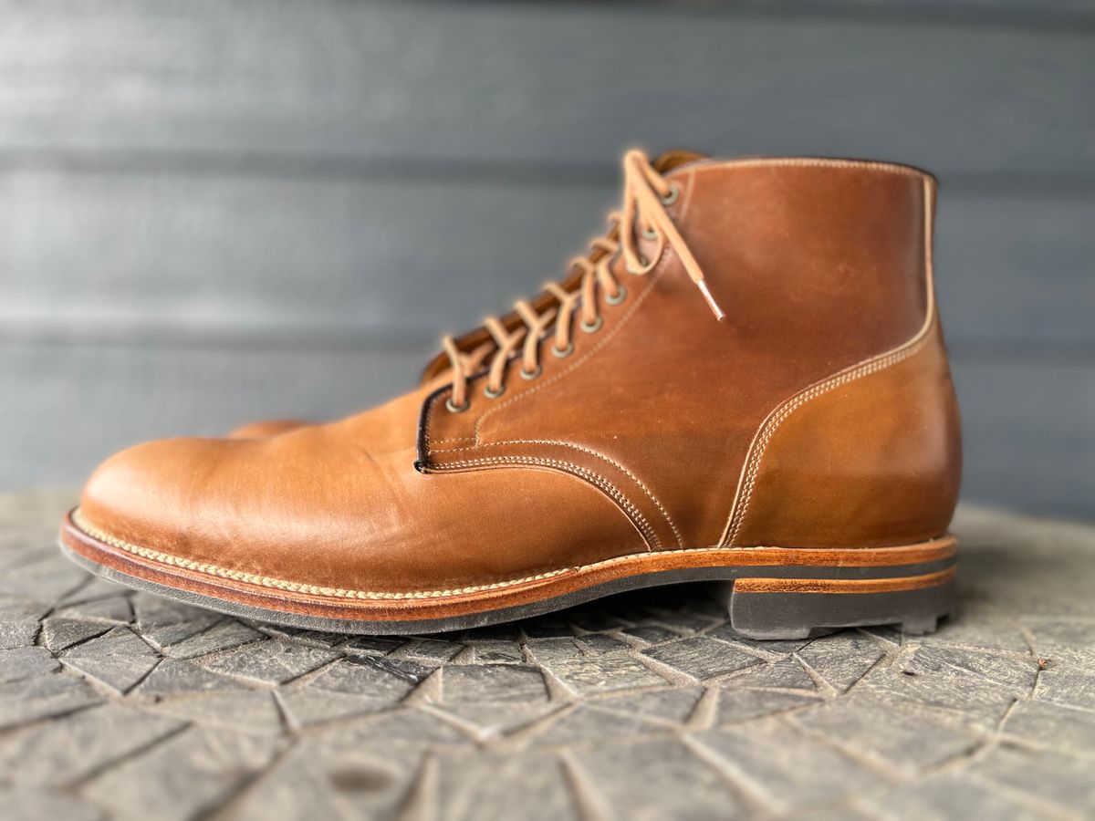 Photo by GuardedGoods on October 2, 2022 of the Viberg Service Boot in Horween Bourbon Shell Cordovan.